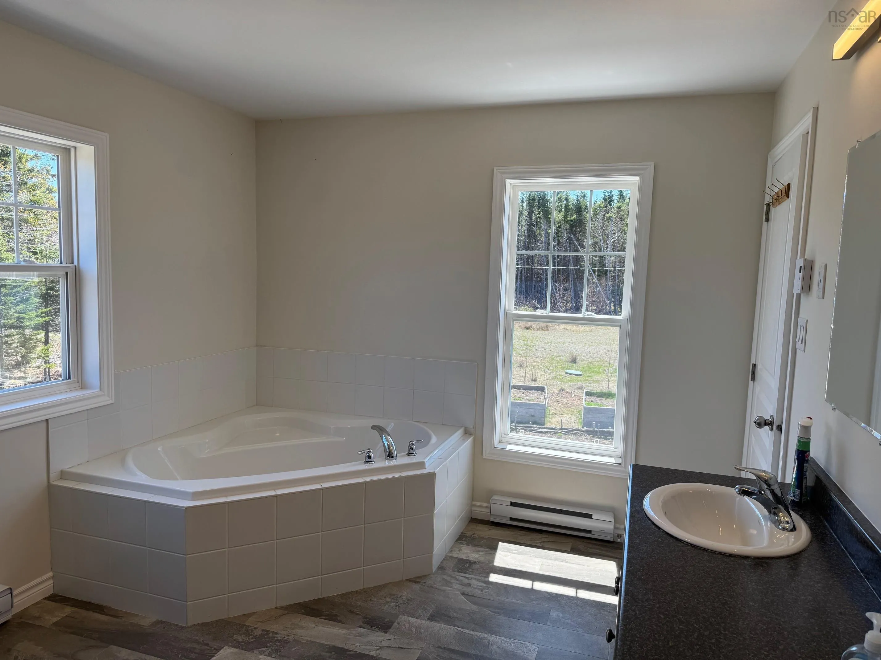 242 Rodney Drive, Malagawatch Ns B0e 2y0, 4 Bedrooms Bedrooms, ,5 BathroomsBathrooms,Residential,For Sale,Rodney Drive,202419941