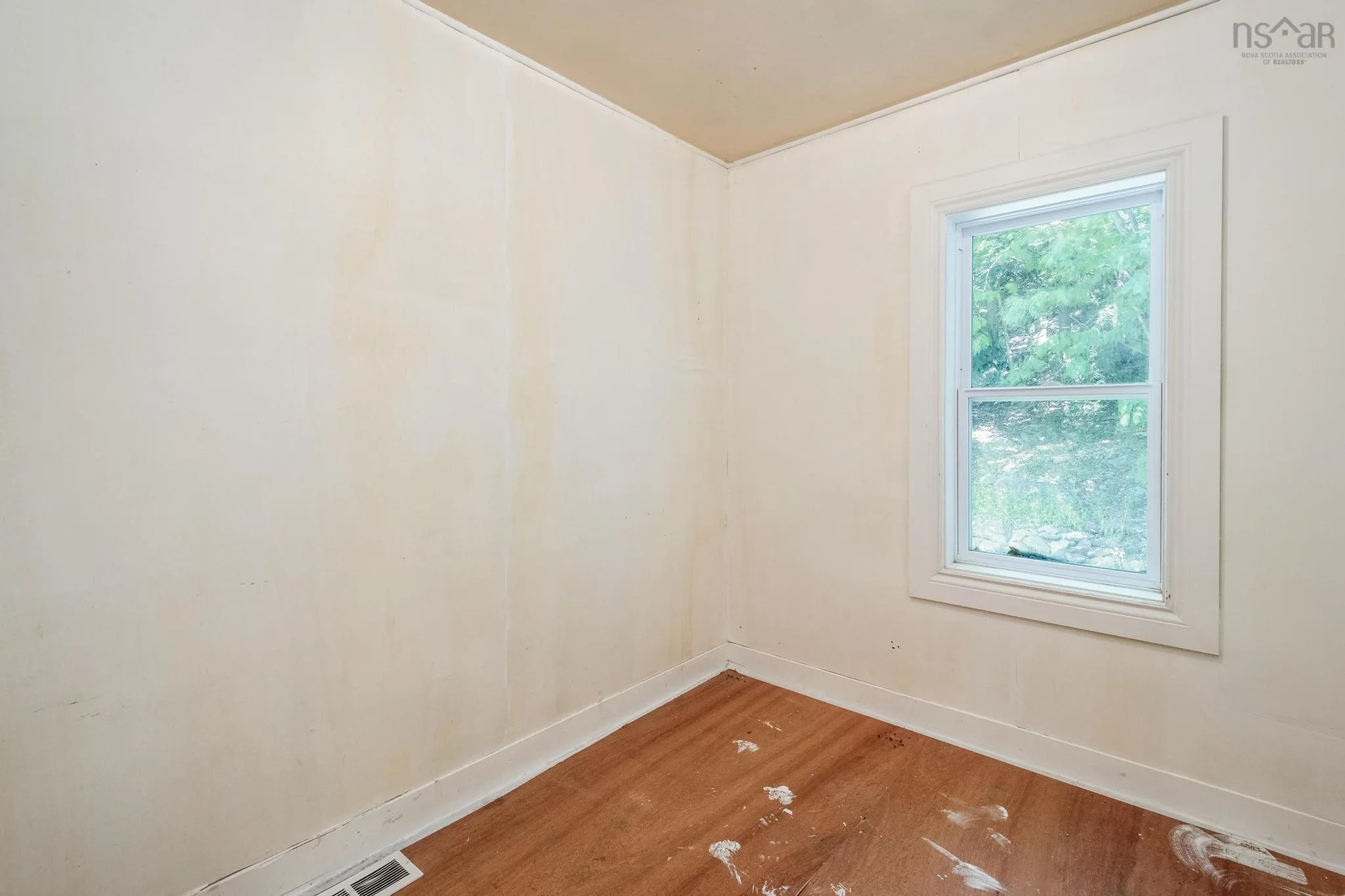 79 Mountain Avenue, Dartmouth, NS B2X 1X9, 2 Bedrooms Bedrooms, ,1 BathroomBathrooms,Residential,For Sale,Mountain,202519990