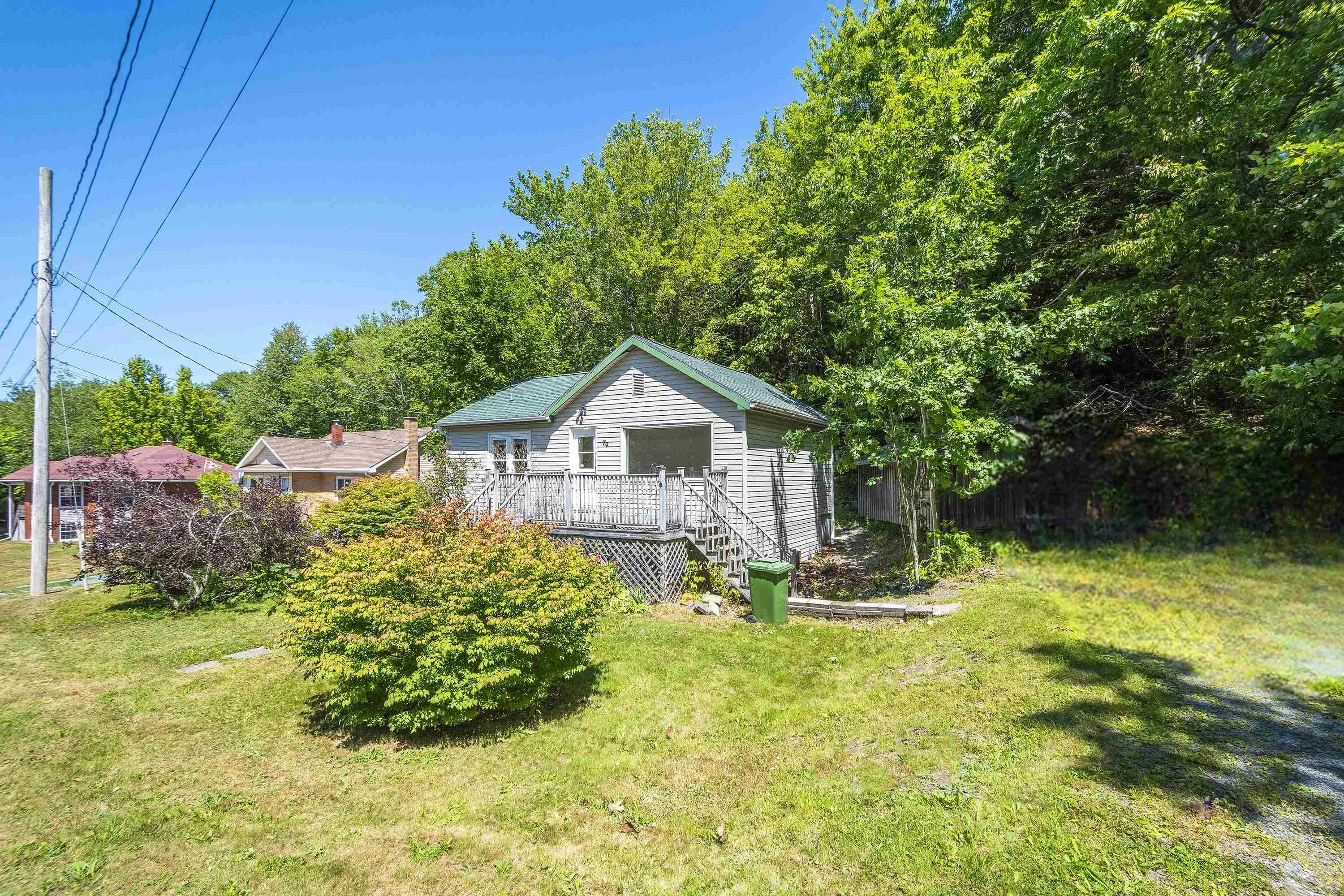 79 Mountain Avenue, Dartmouth, NS B2X 1X9, 2 Bedrooms Bedrooms, ,1 BathroomBathrooms,Residential,For Sale,Mountain,202519990