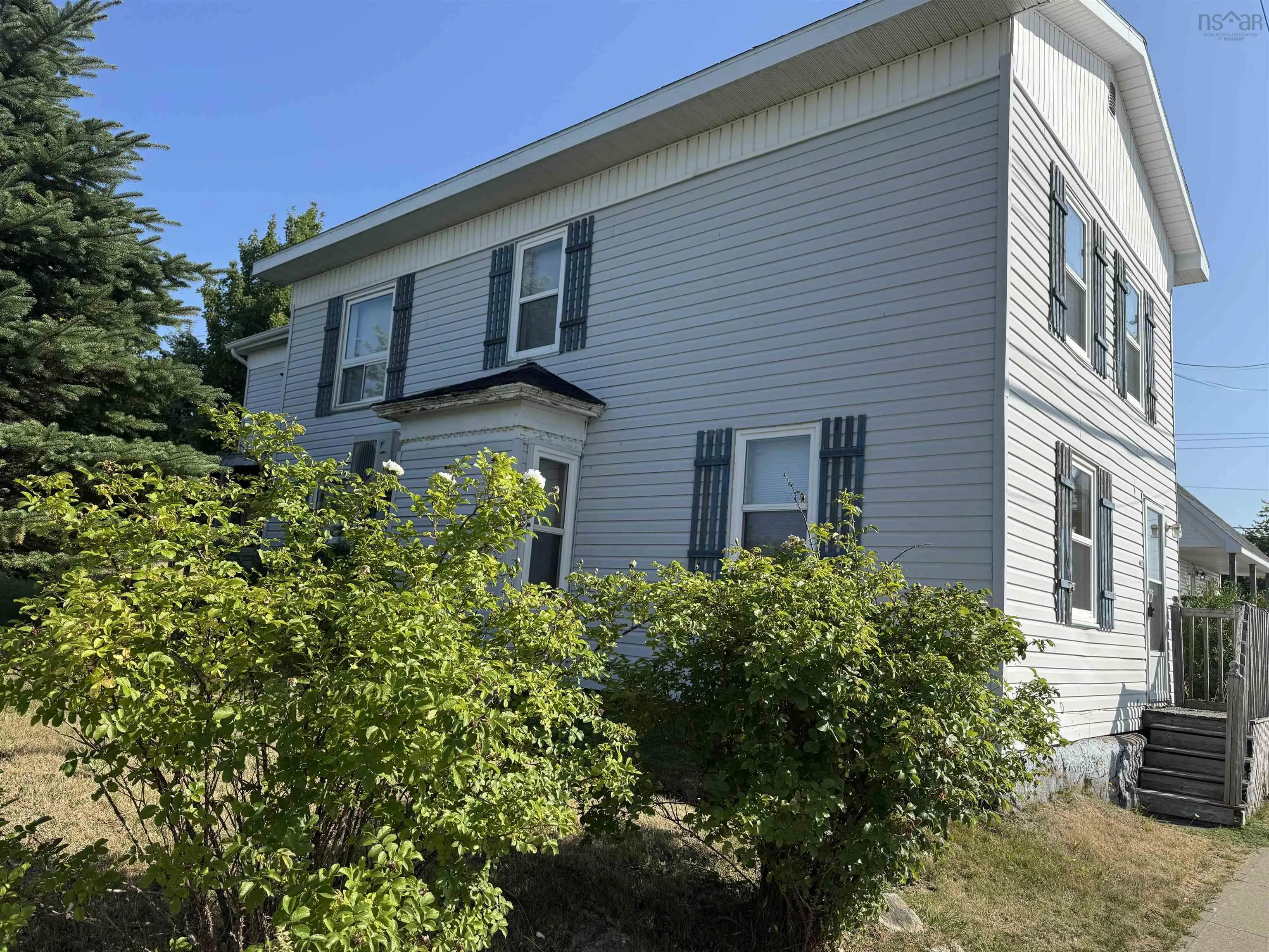 402 Purves Street, North Sydney, NS B2A 1C6, 3 Bedrooms Bedrooms, ,2 BathroomsBathrooms,Residential,For Sale,Purves,202520657