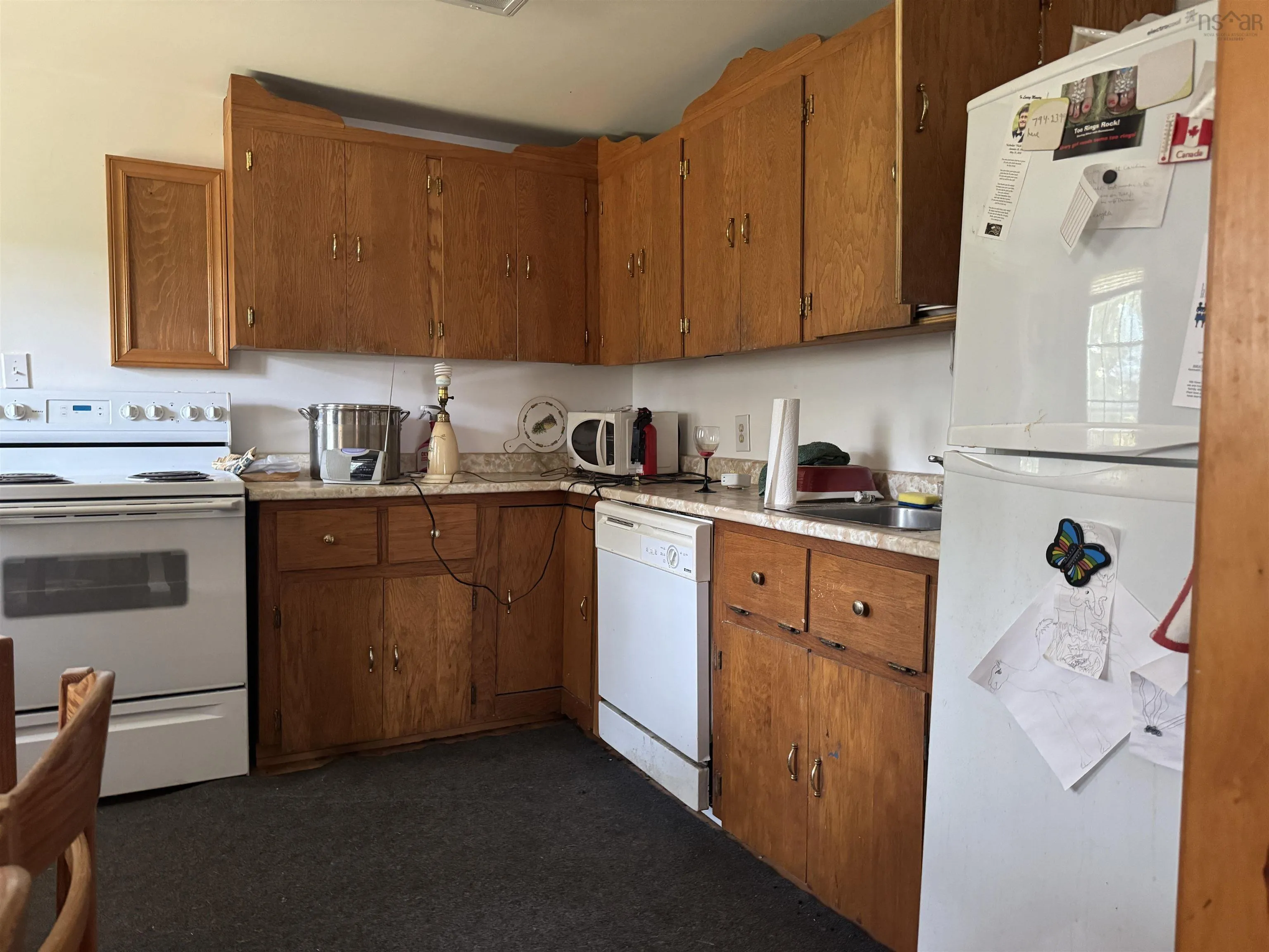 402 Purves Street, North Sydney, NS B2A 1C6, 3 Bedrooms Bedrooms, ,2 BathroomsBathrooms,Residential,For Sale,Purves,202520657