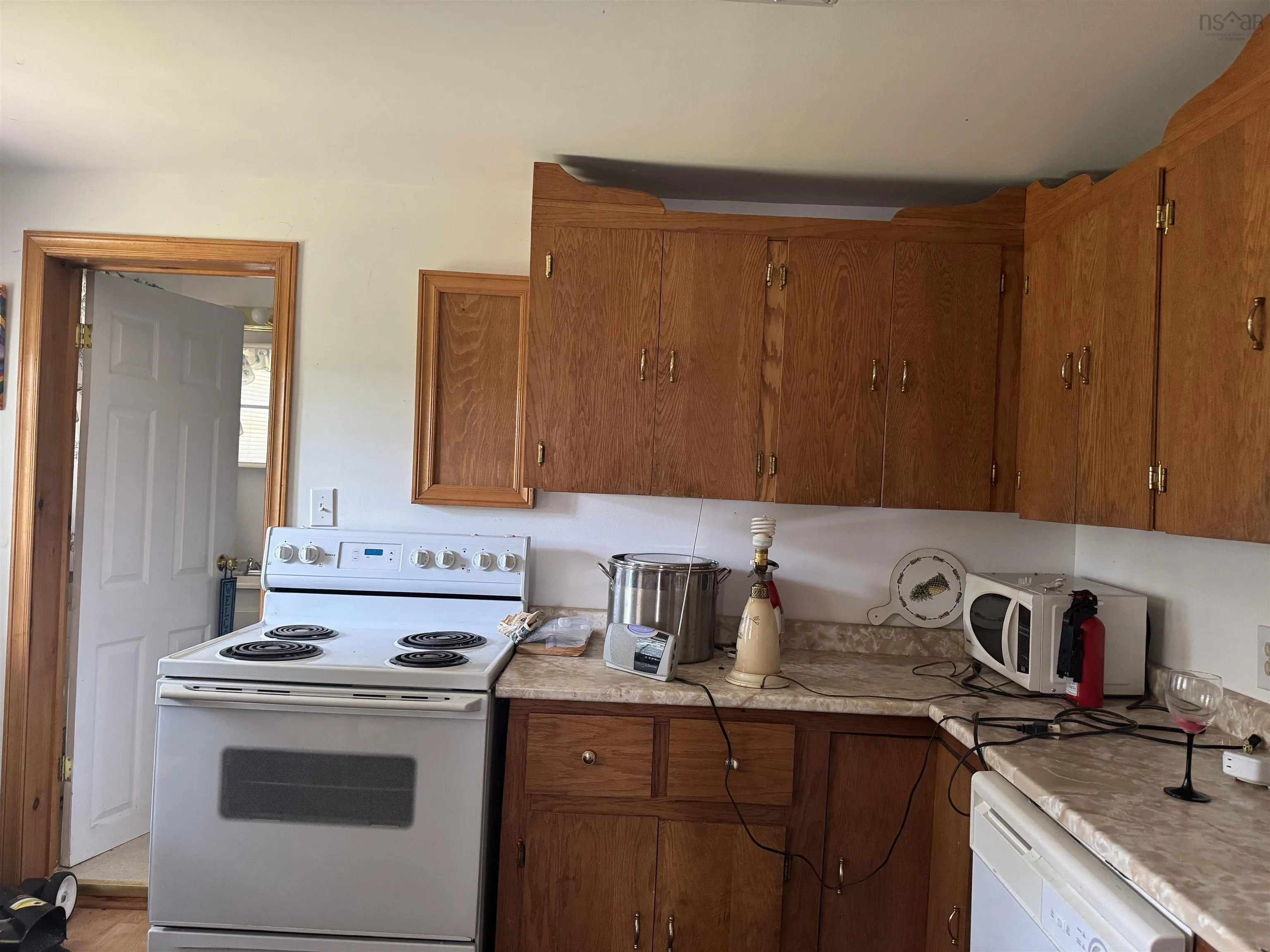 402 Purves Street, North Sydney, NS B2A 1C6, 3 Bedrooms Bedrooms, ,2 BathroomsBathrooms,Residential,For Sale,Purves,202520657