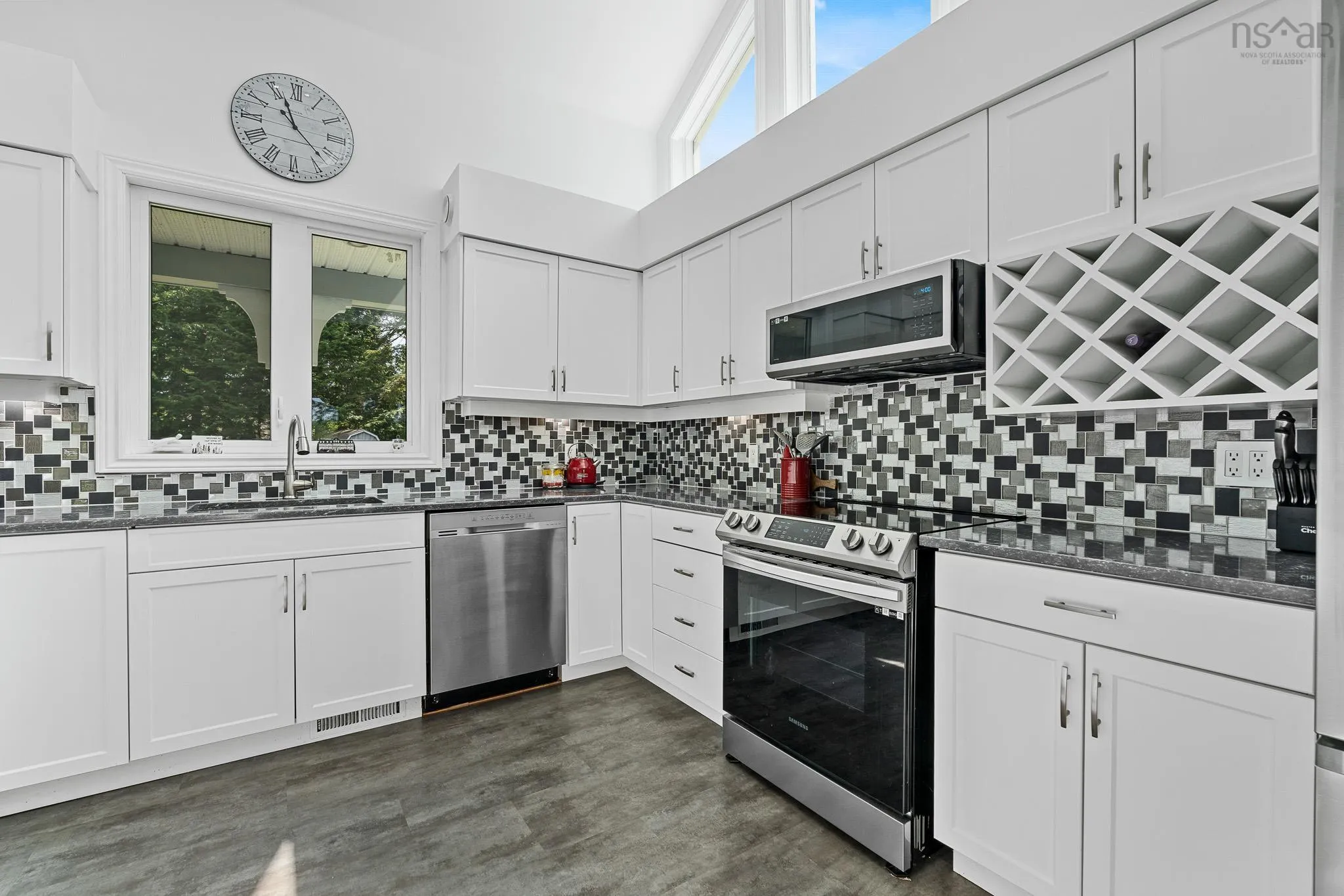 140 Ray Point Road, Maitland, NS B0J 1E0, 3 Bedrooms Bedrooms, ,2 BathroomsBathrooms,Residential,For Sale,Ray Point,202518766
