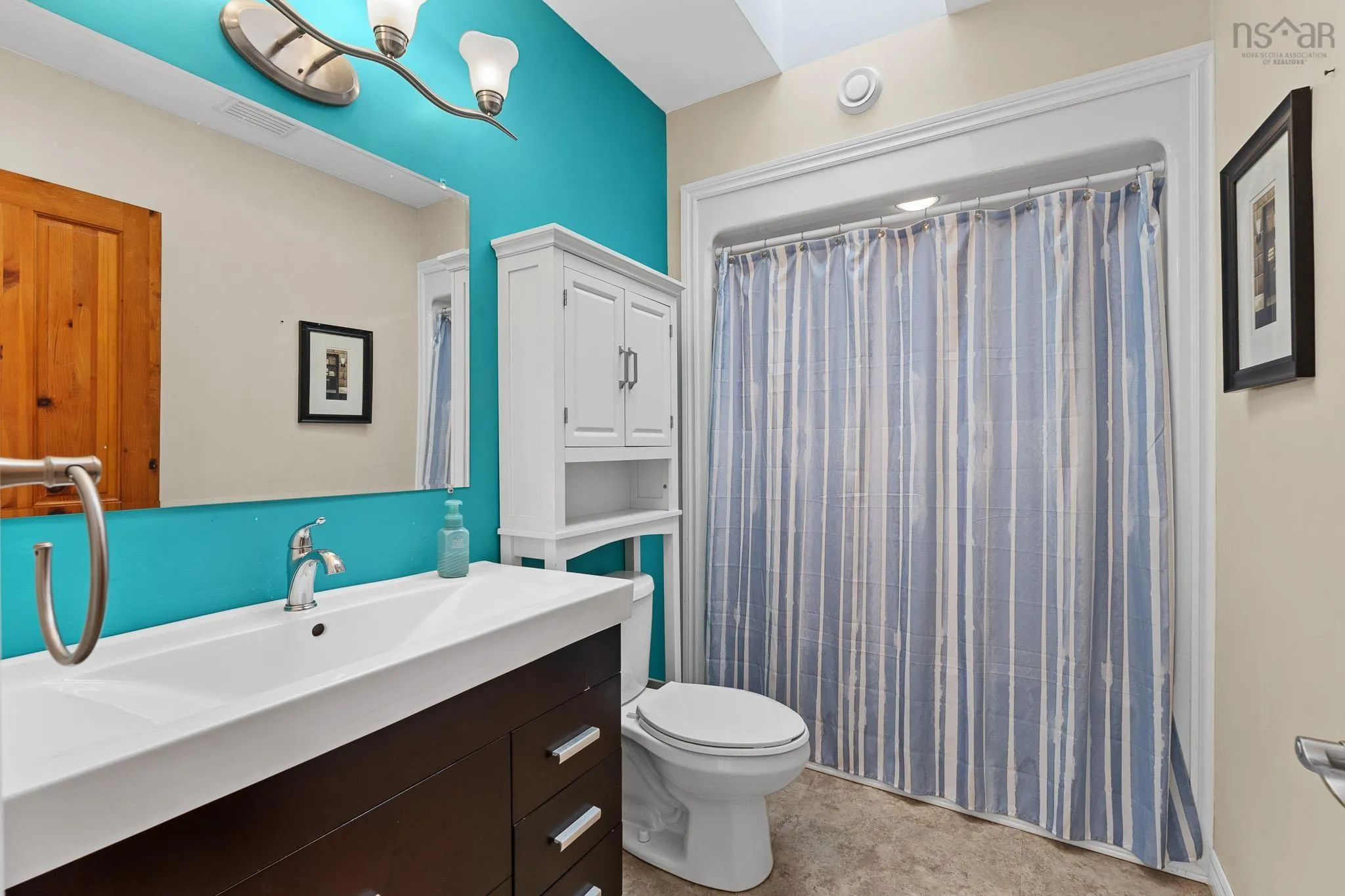 140 Ray Point Road, Maitland, NS B0J 1E0, 3 Bedrooms Bedrooms, ,2 BathroomsBathrooms,Residential,For Sale,Ray Point,202518766