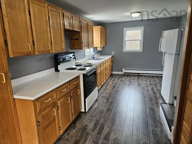 482 Hwy 335, West Pubnico Ns B0w 3s0, 3 Bedrooms Bedrooms, ,1 BathroomBathrooms,Residential,For Sale,Hwy 335,202510692