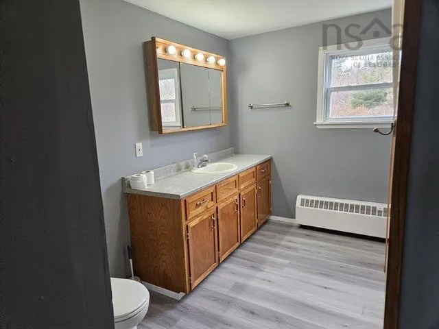 482 Hwy 335, West Pubnico Ns B0w 3s0, 3 Bedrooms Bedrooms, ,1 BathroomBathrooms,Residential,For Sale,Hwy 335,202510692