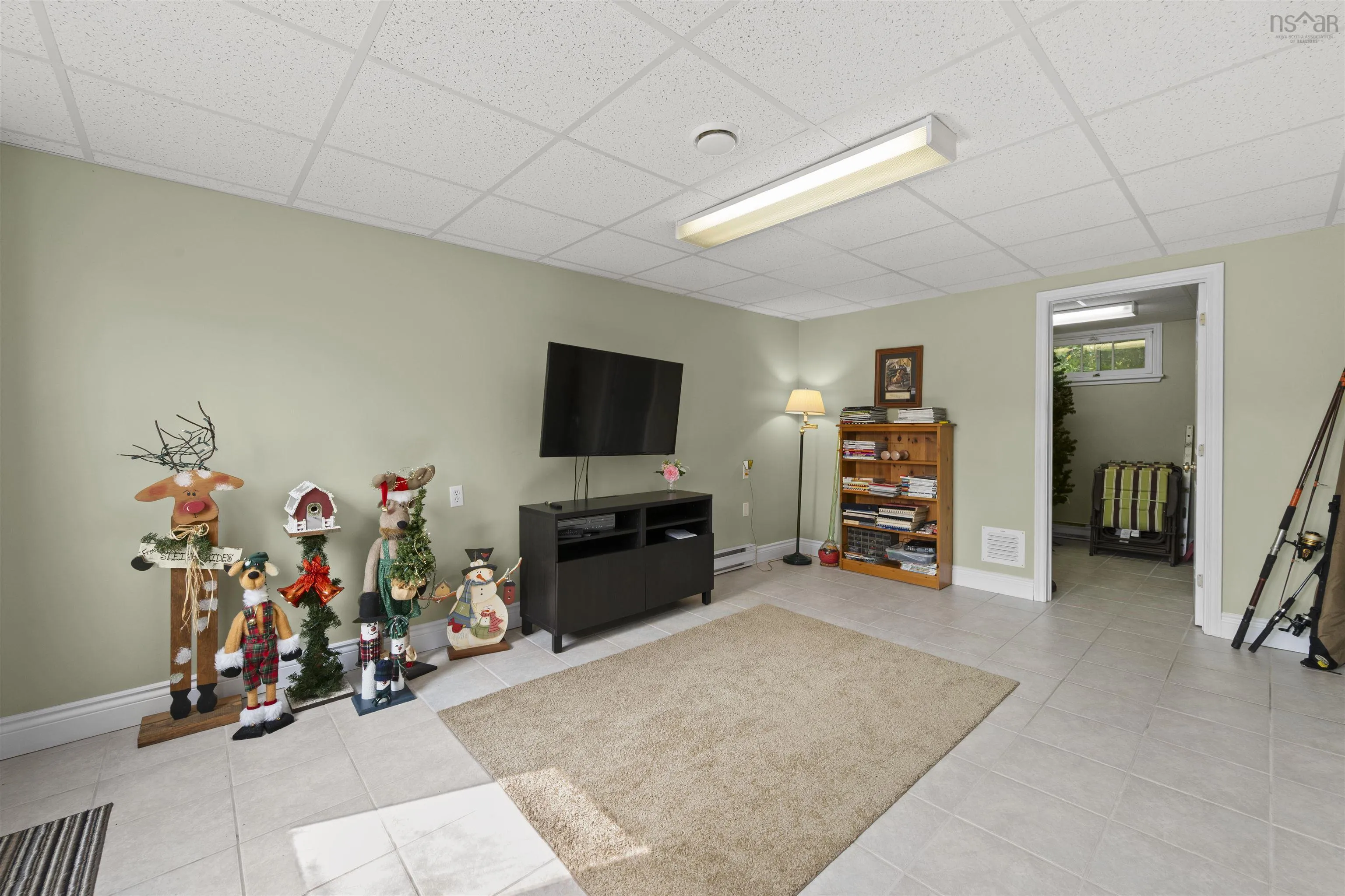 65 Penhorn Drive, Dartmouth, NS B2Y 3K6, 5 Bedrooms Bedrooms, ,2 BathroomsBathrooms,Residential,For Sale,Penhorn,202520662
