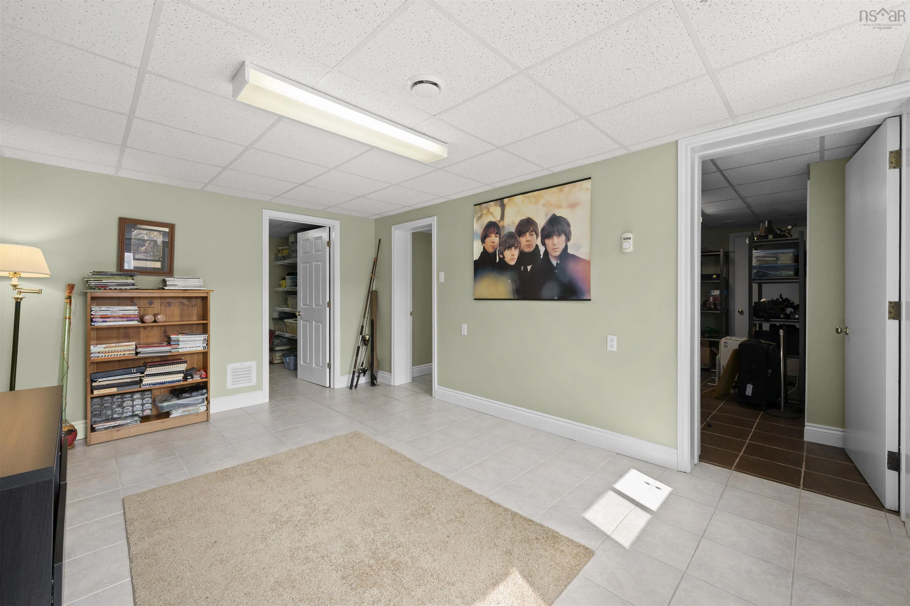 65 Penhorn Drive, Dartmouth, NS B2Y 3K6, 5 Bedrooms Bedrooms, ,2 BathroomsBathrooms,Residential,For Sale,Penhorn,202520662