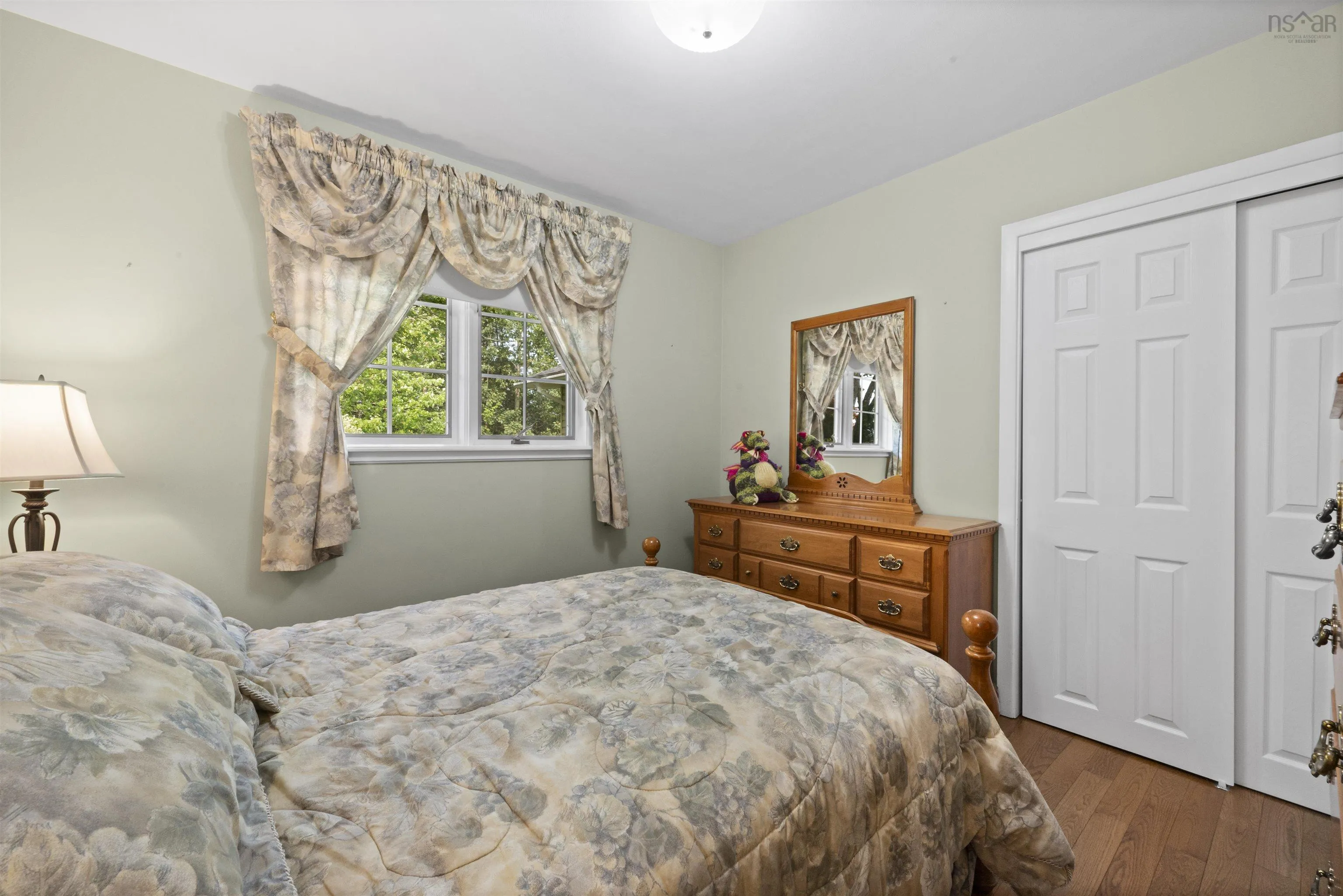 65 Penhorn Drive, Dartmouth, NS B2Y 3K6, 5 Bedrooms Bedrooms, ,2 BathroomsBathrooms,Residential,For Sale,Penhorn,202520662