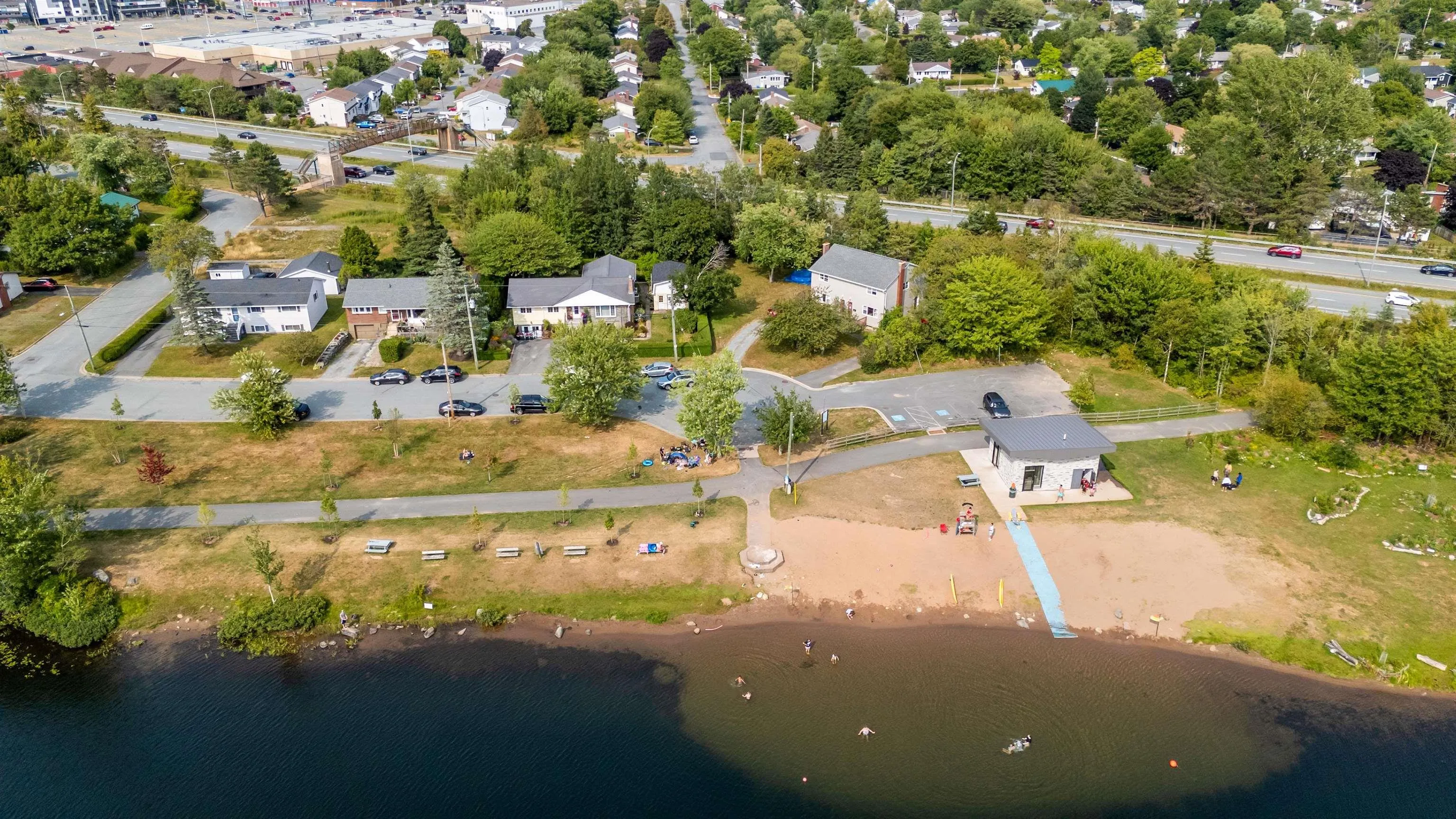 65 Penhorn Drive, Dartmouth, NS B2Y 3K6, 5 Bedrooms Bedrooms, ,2 BathroomsBathrooms,Residential,For Sale,Penhorn,202520662