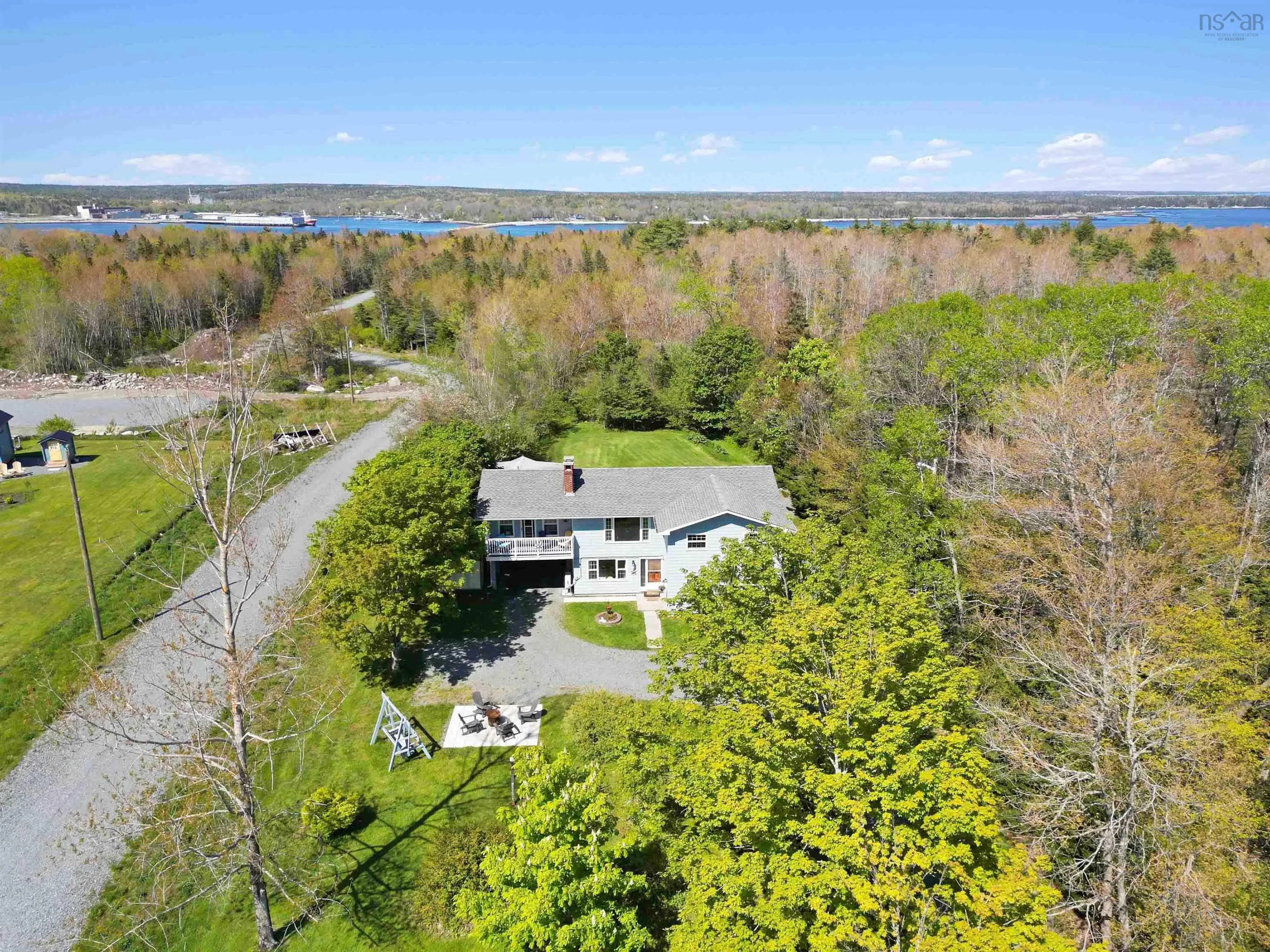 147 Shore Road, Mersey Point, NS B0T 1K0, 4 Bedrooms Bedrooms, ,3 BathroomsBathrooms,Residential,For Sale,Shore,202513188
