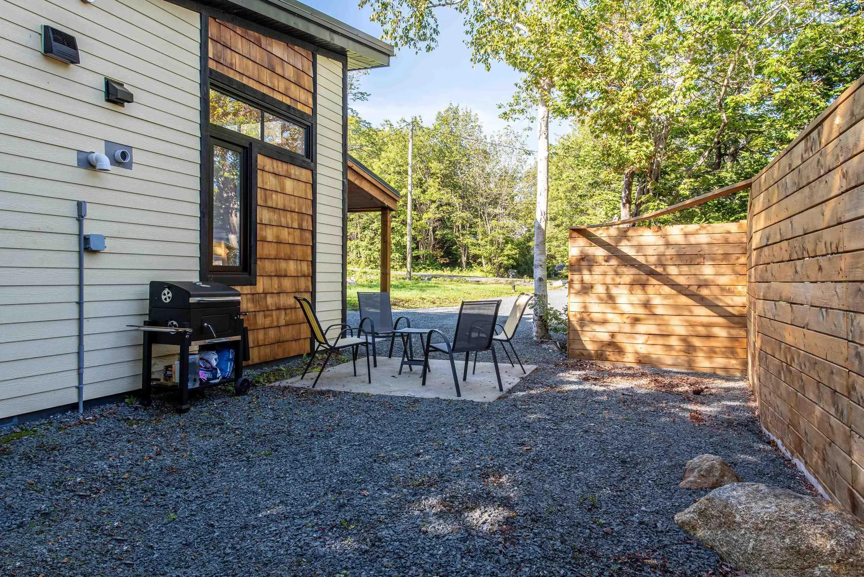190 Club Road, Hatchet Lake, NS B3T 1R1, 2 Bedrooms Bedrooms, ,1 BathroomBathrooms,Residential,For Sale,Club,202522994
