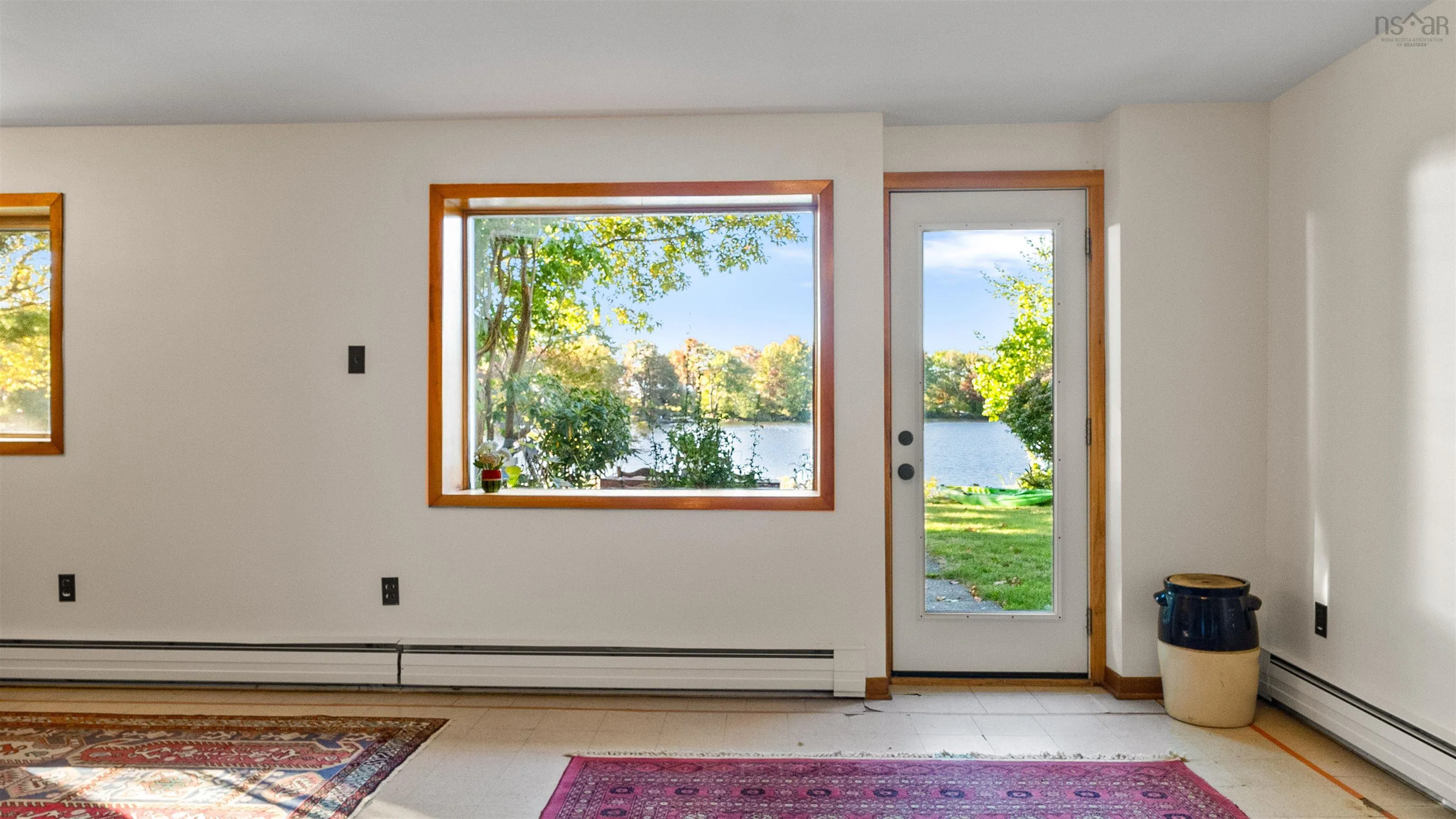 35 Ernest Avenue, Dartmouth, NS B3A 2H6, 4 Bedrooms Bedrooms, ,2 BathroomsBathrooms,Residential,For Sale,Ernest,202525377