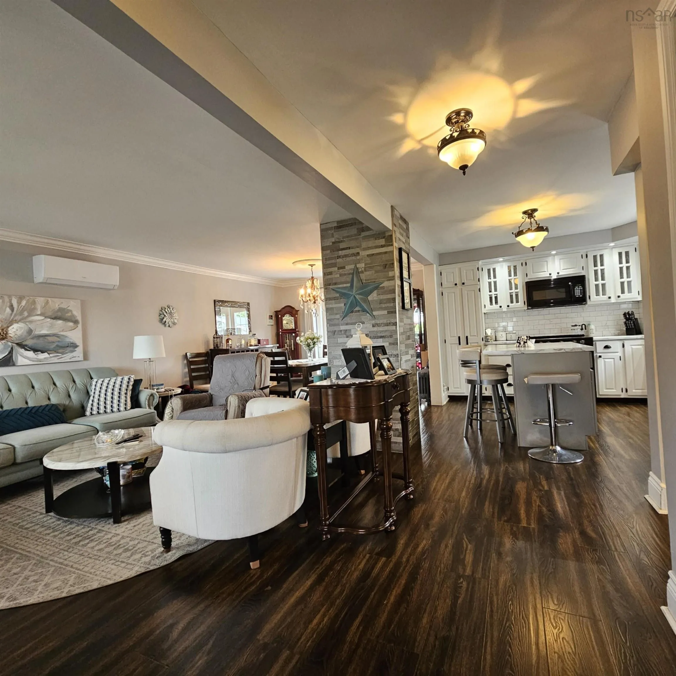 112 St Anns Street, Sydney, NS B1N 1A7, 3 Bedrooms Bedrooms, ,2 BathroomsBathrooms,Residential,For Sale,St Anns,202520056