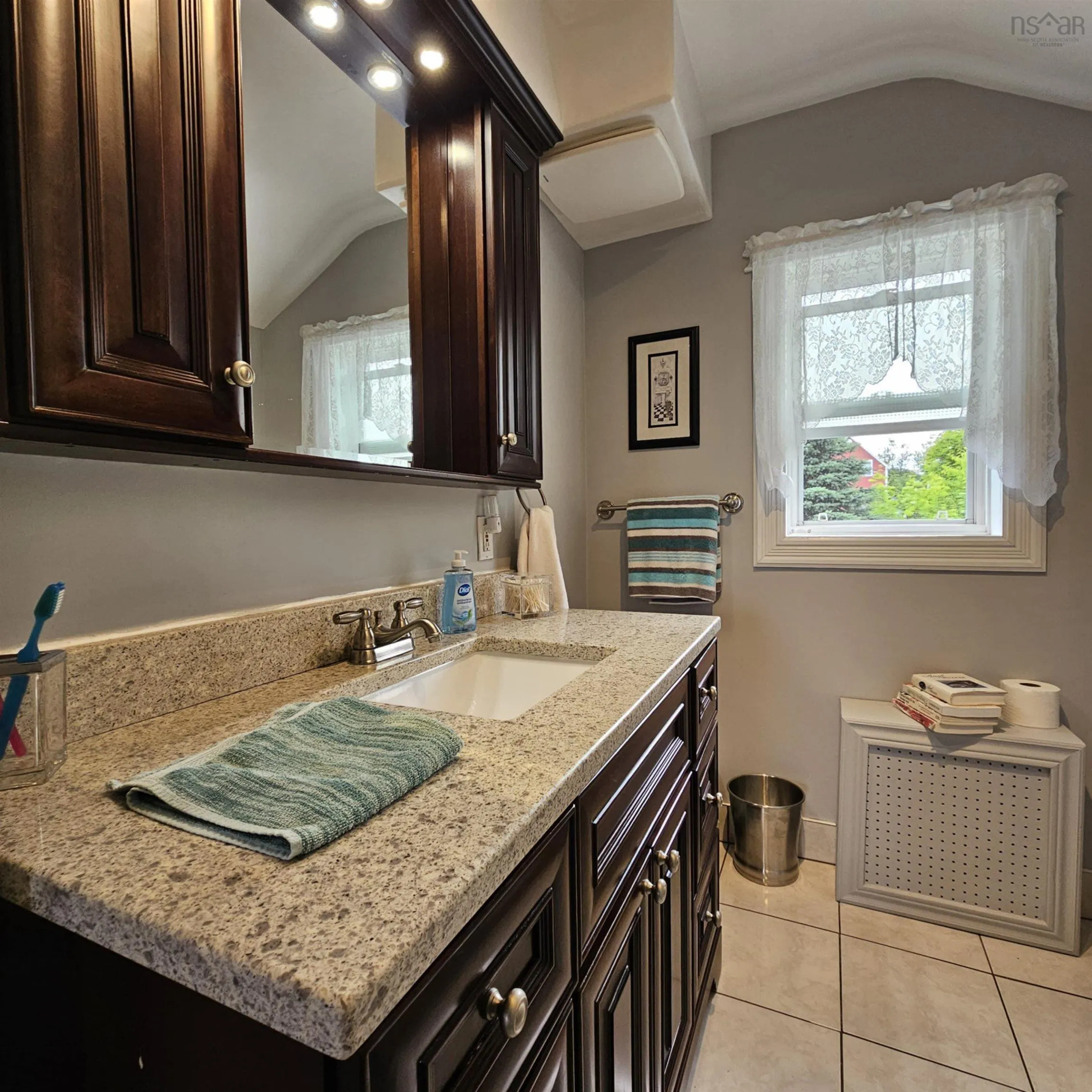 112 St Anns Street, Sydney, NS B1N 1A7, 3 Bedrooms Bedrooms, ,2 BathroomsBathrooms,Residential,For Sale,St Anns,202520056