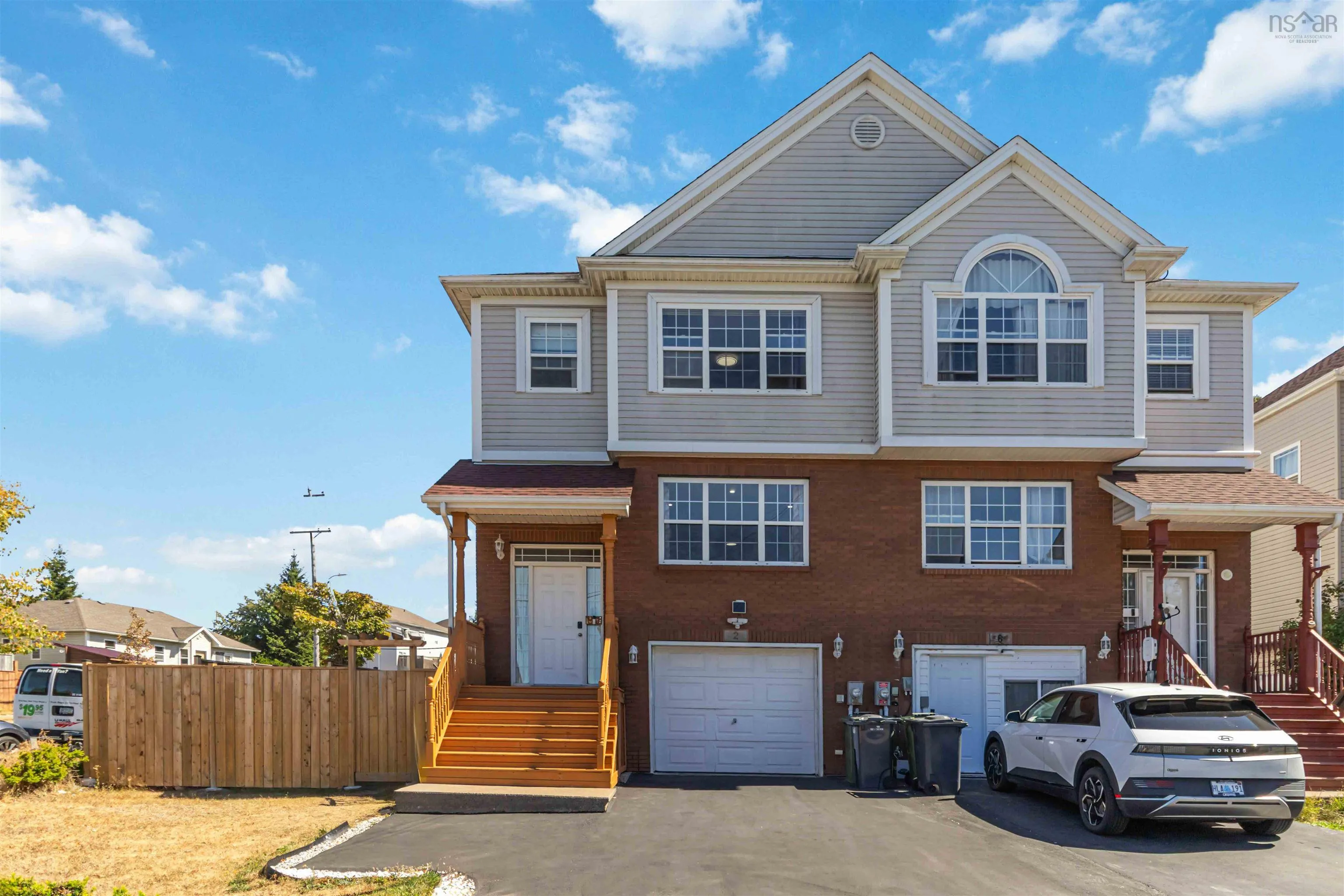 2 Rosehurst Close, Halifax, NS B3S 1J6, 3 Bedrooms Bedrooms, ,4 BathroomsBathrooms,Residential,For Sale,Rosehurst,202520935