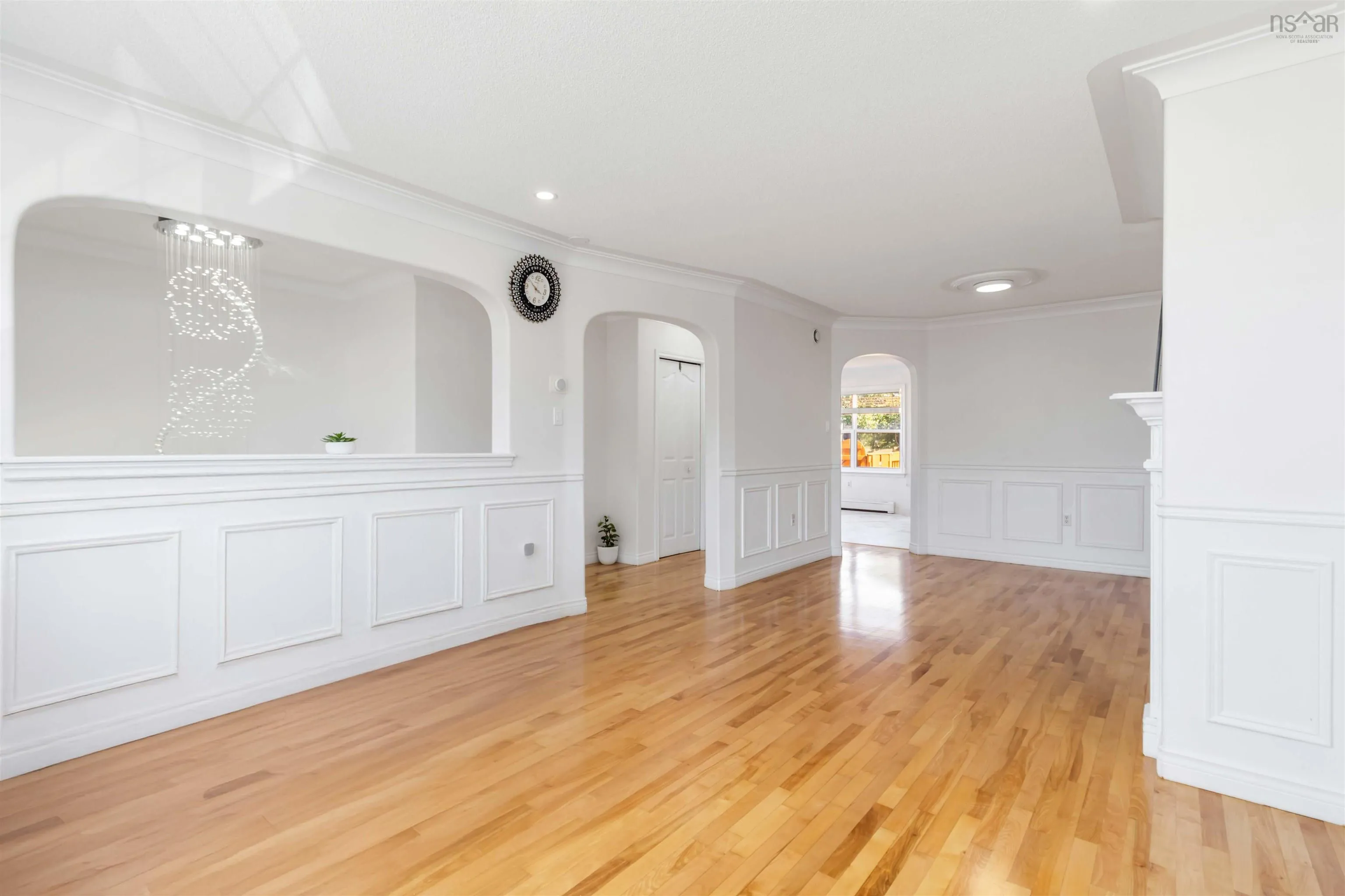 2 Rosehurst Close, Halifax, NS B3S 1J6, 3 Bedrooms Bedrooms, ,4 BathroomsBathrooms,Residential,For Sale,Rosehurst,202520935