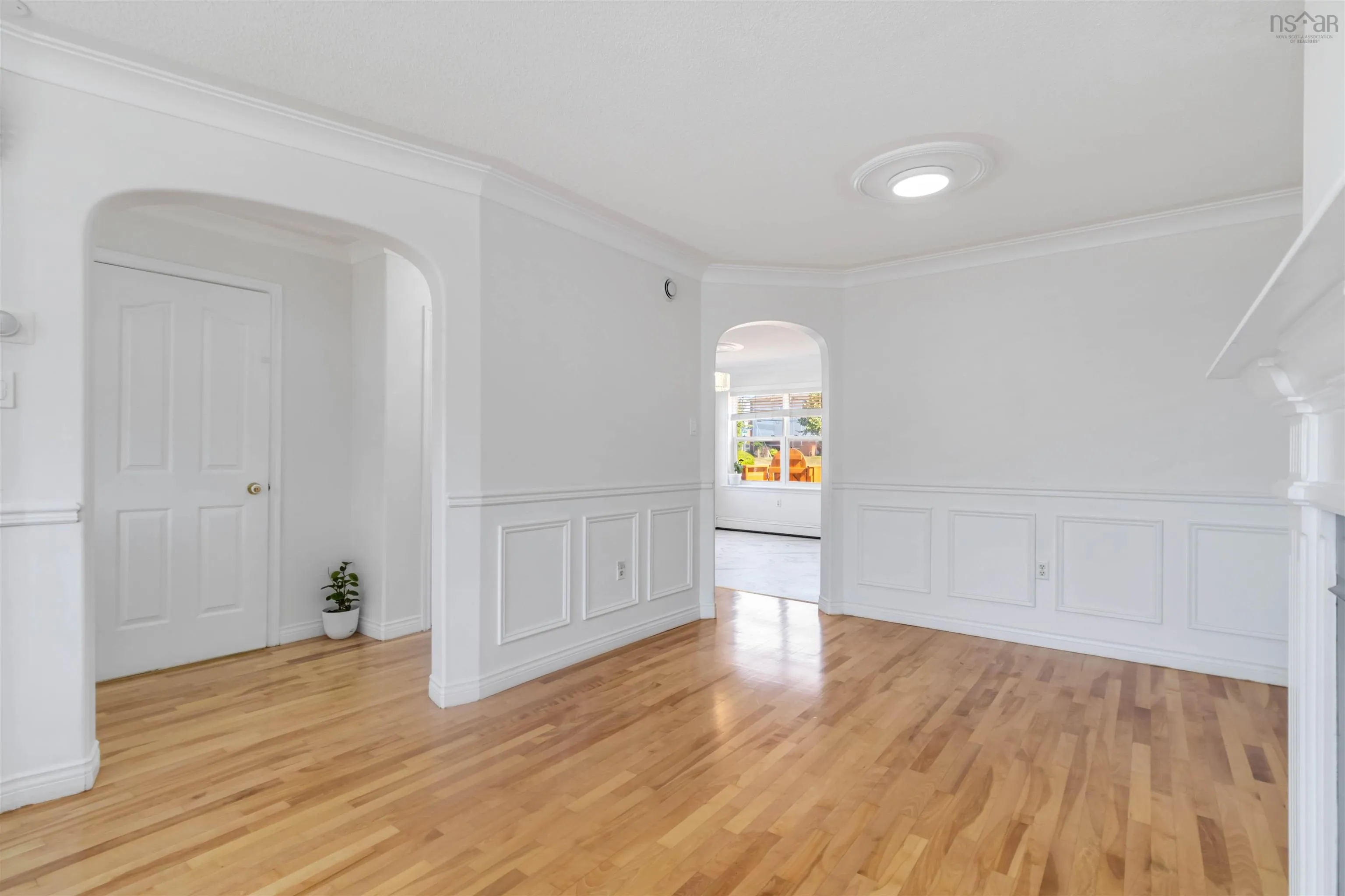 2 Rosehurst Close, Halifax, NS B3S 1J6, 3 Bedrooms Bedrooms, ,4 BathroomsBathrooms,Residential,For Sale,Rosehurst,202520935
