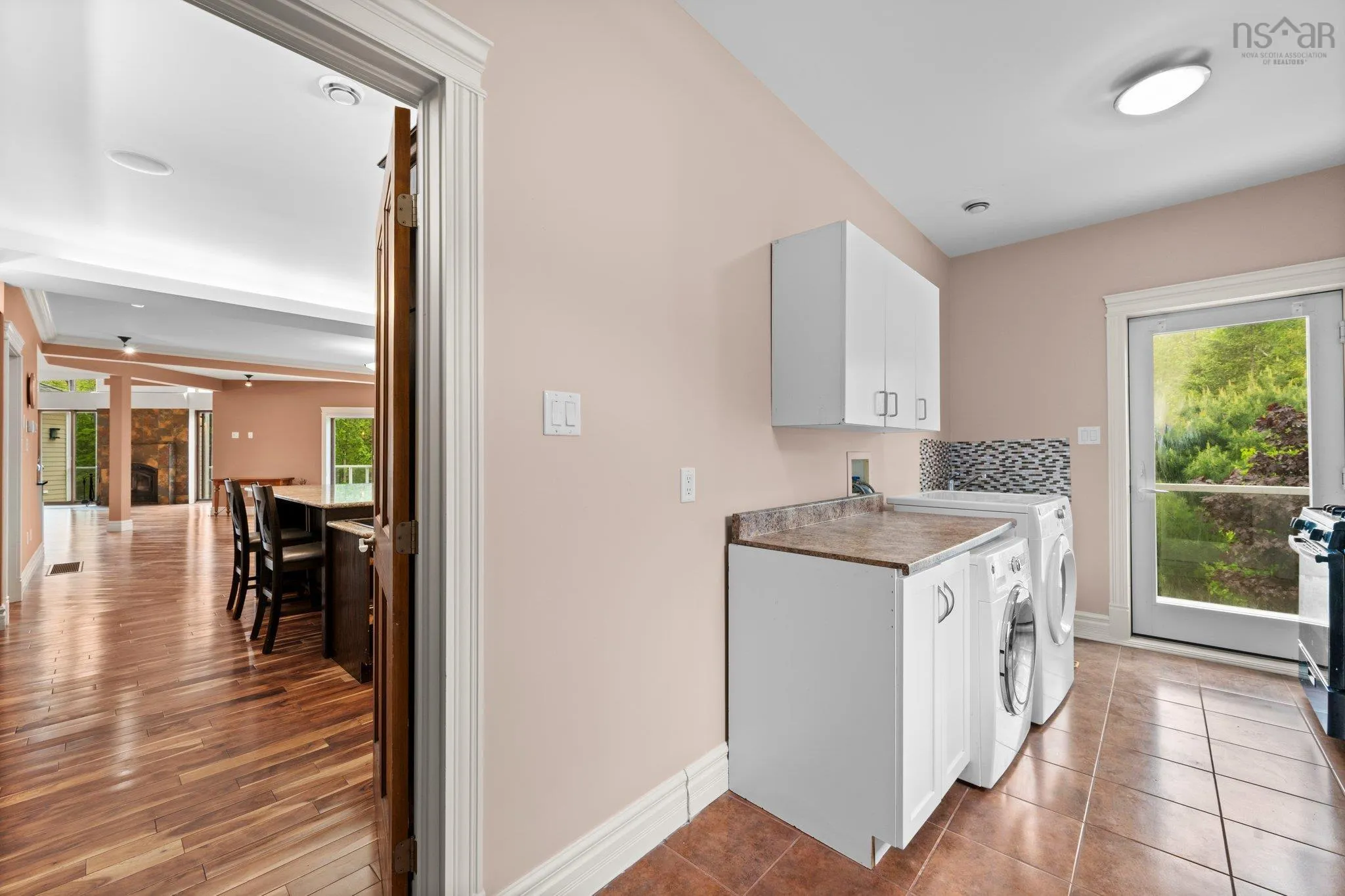 72 Worthington Place, Bedford, NS B4A 0C5, 8 Bedrooms Bedrooms, ,9 BathroomsBathrooms,Residential,For Sale,Worthington,202513163