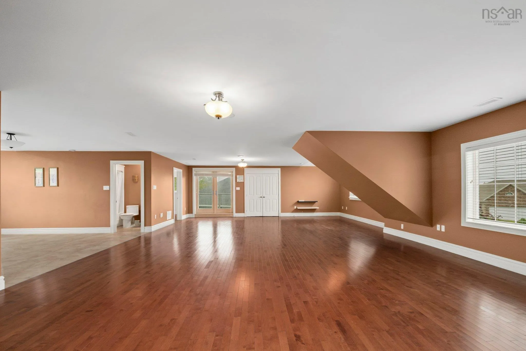 72 Worthington Place, Bedford, NS B4A 0C5, 8 Bedrooms Bedrooms, ,9 BathroomsBathrooms,Residential,For Sale,Worthington,202513163