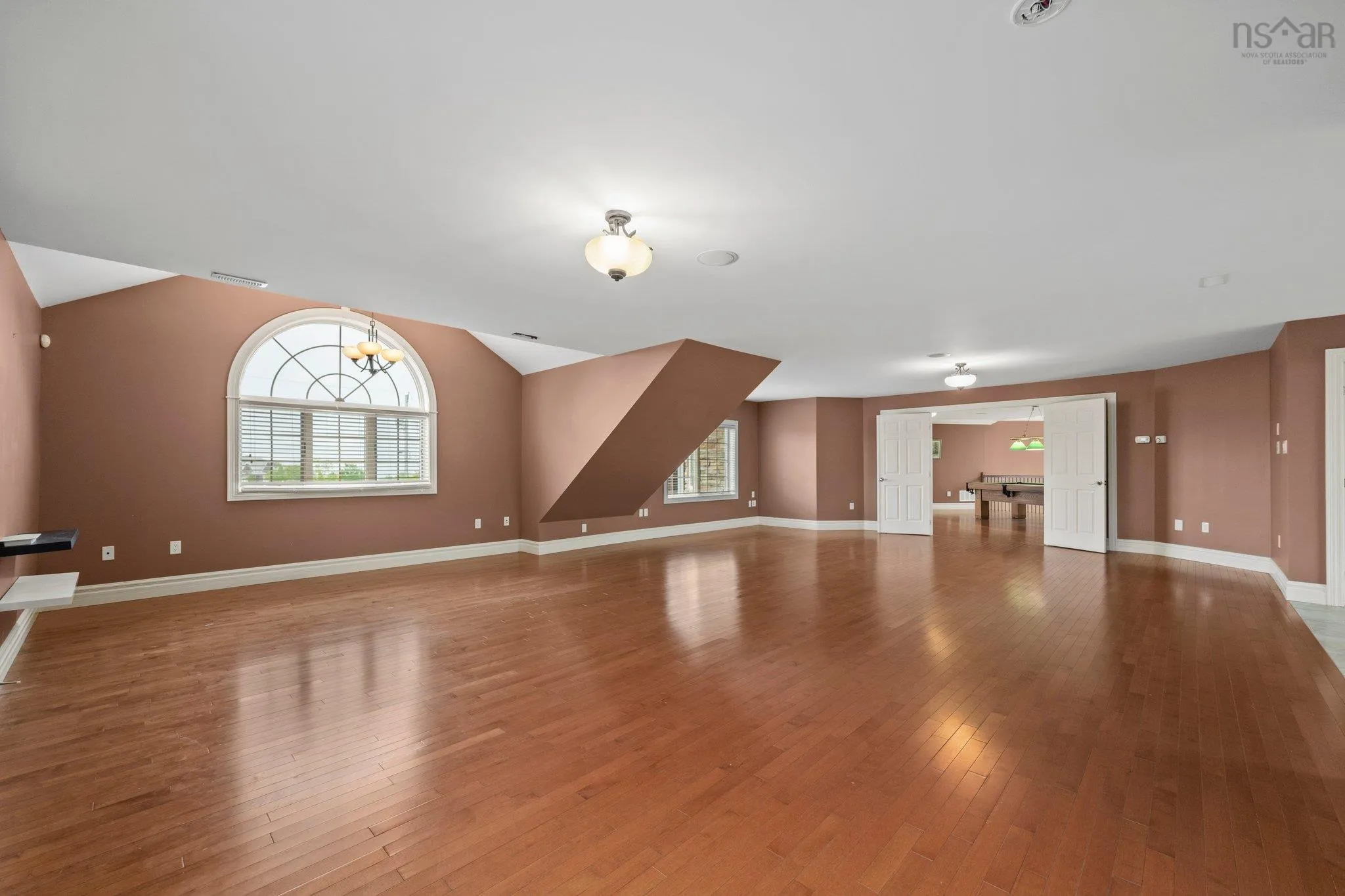 72 Worthington Place, Bedford, NS B4A 0C5, 8 Bedrooms Bedrooms, ,9 BathroomsBathrooms,Residential,For Sale,Worthington,202513163