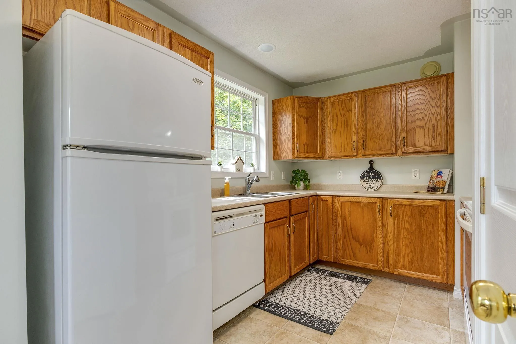 3 Bayview Lane, Queensland, NS B0J 1T0, 3 Bedrooms Bedrooms, ,2 BathroomsBathrooms,Residential,For Sale,Bayview,202523075