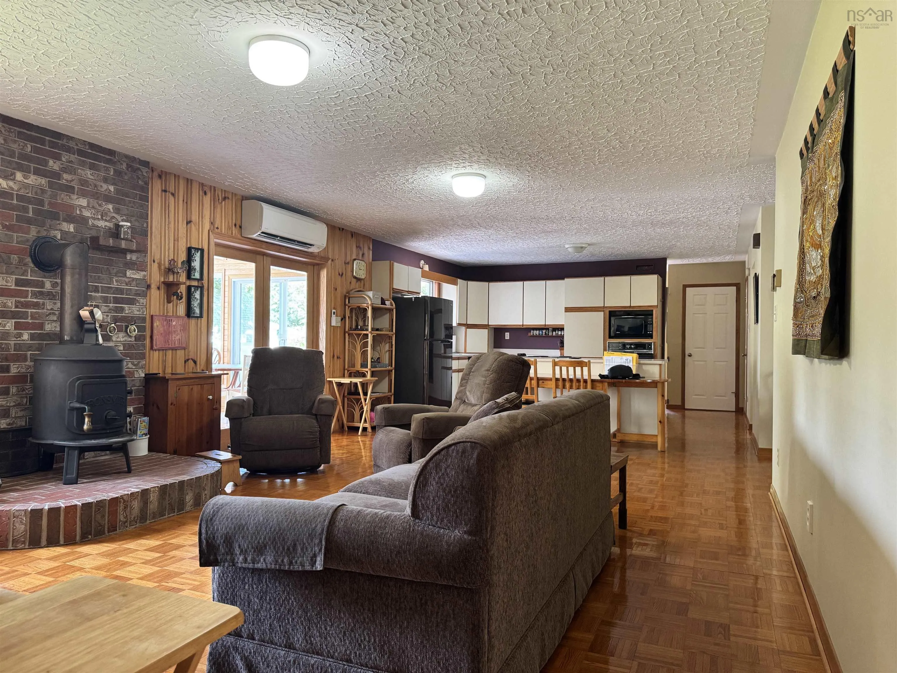 2450 Church Street, Westville, NS B0K 2A0, 3 Bedrooms Bedrooms, ,2 BathroomsBathrooms,Residential,For Sale,Church,202519241