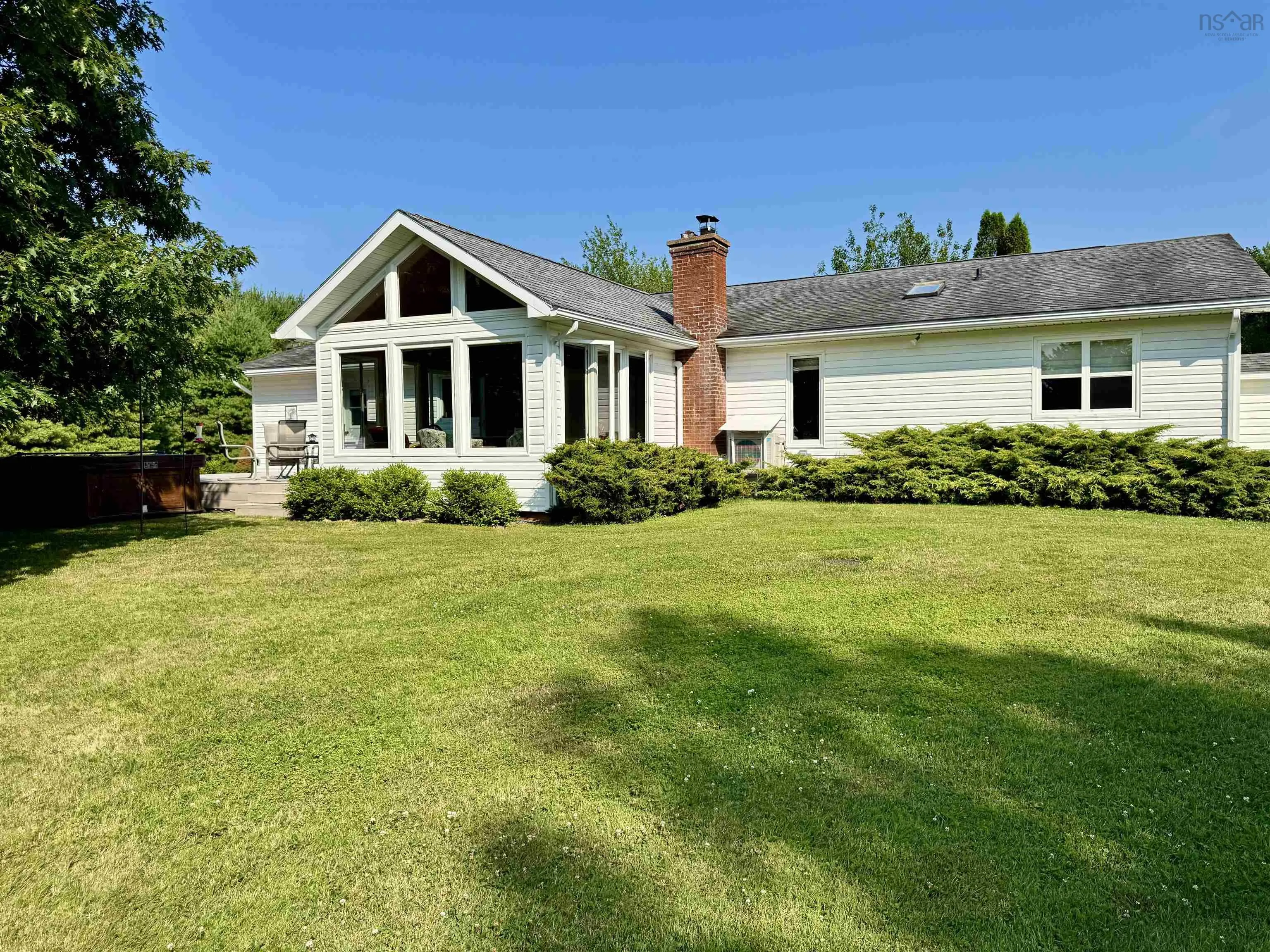 2450 Church Street, Westville, NS B0K 2A0, 3 Bedrooms Bedrooms, ,2 BathroomsBathrooms,Residential,For Sale,Church,202519241