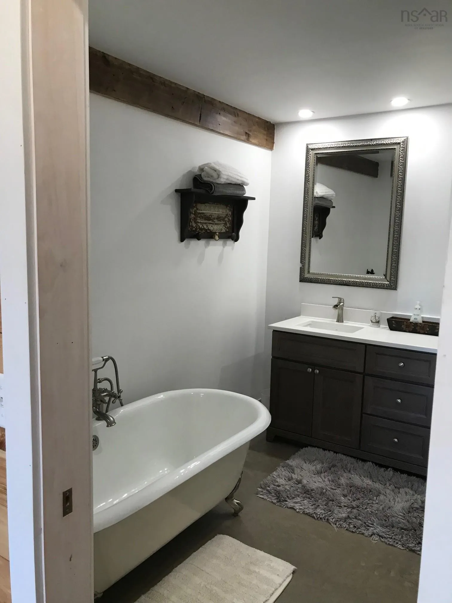 87 St.mary's Point Road, Sherbrooke Ns B0j 3c0, 2 Bedrooms Bedrooms, ,3 BathroomsBathrooms,Residential,For Sale,St.Mary's Point,202506471