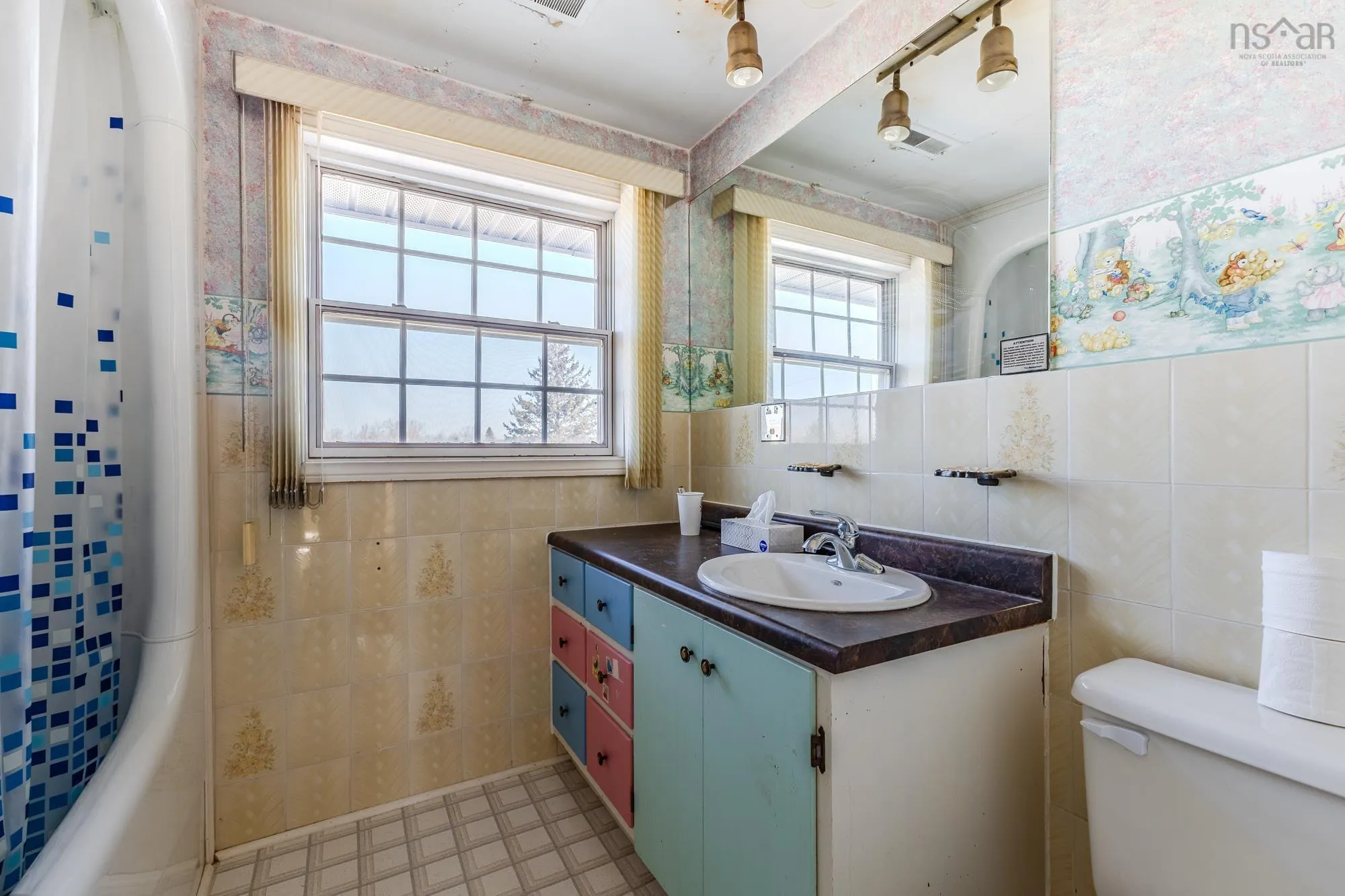 337 College Road, Bible Hill Ns B2n 2p7, 5 Bedrooms Bedrooms, ,4 BathroomsBathrooms,Residential,For Sale,College,202505181