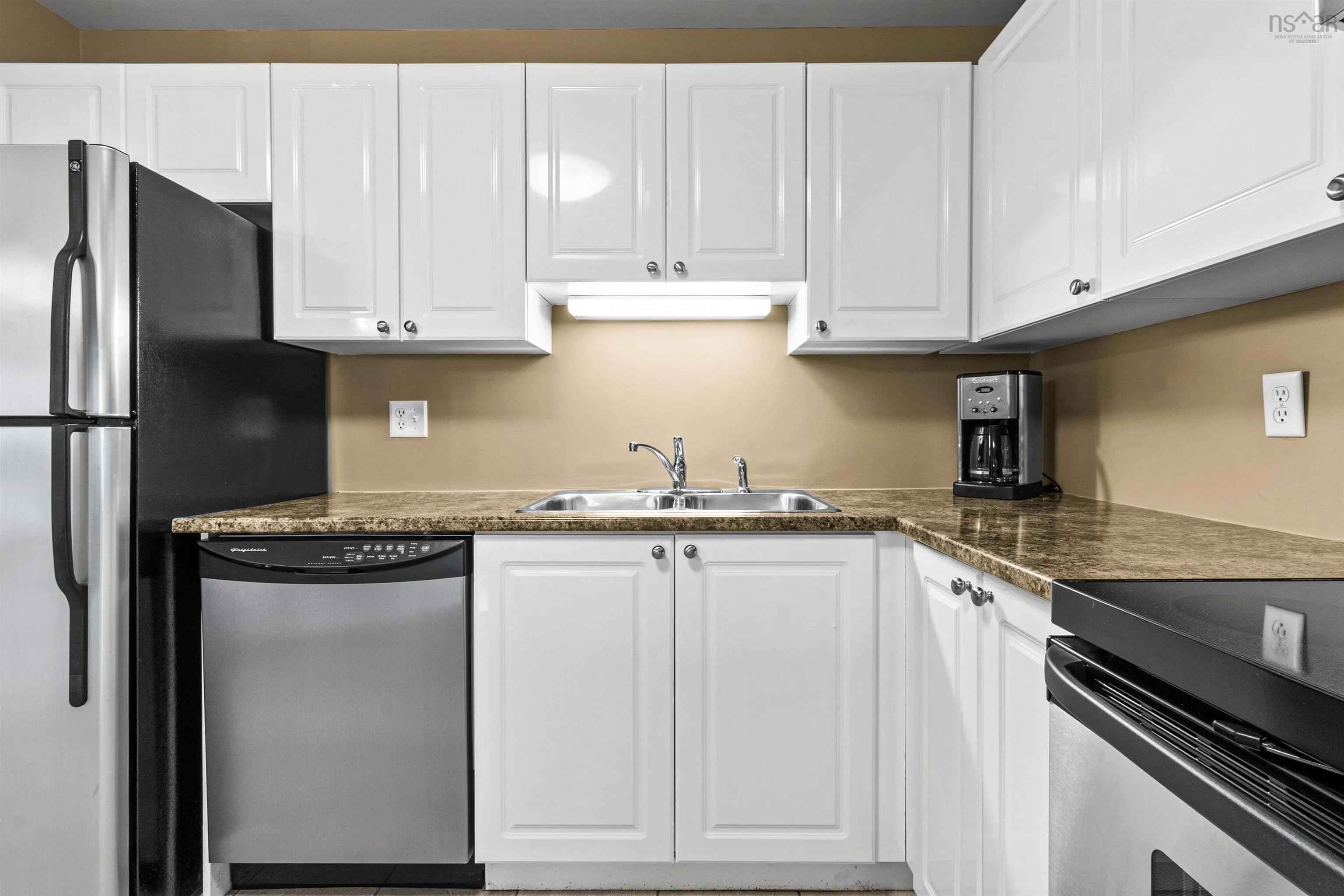 103-116 Larry Uteck Boulevard, Halifax, NS B3M 4Y1, 2 Bedrooms Bedrooms, ,2 BathroomsBathrooms,Residential,For Sale,Larry Uteck,202524099