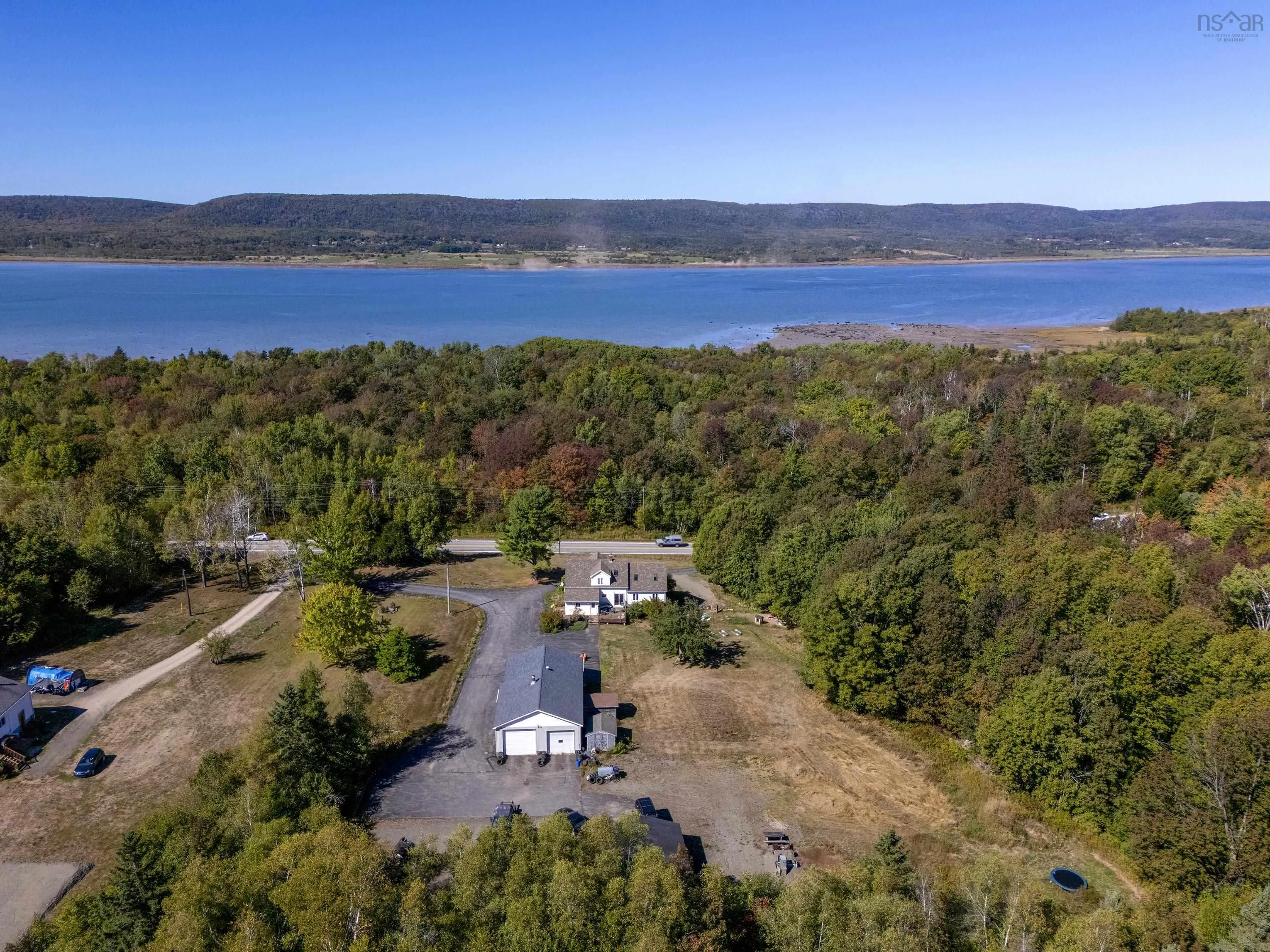 2850 1 Highway, Upper Clements, NS B0S 1A0, 4 Bedrooms Bedrooms, ,4 BathroomsBathrooms,Residential,For Sale,1,202523729