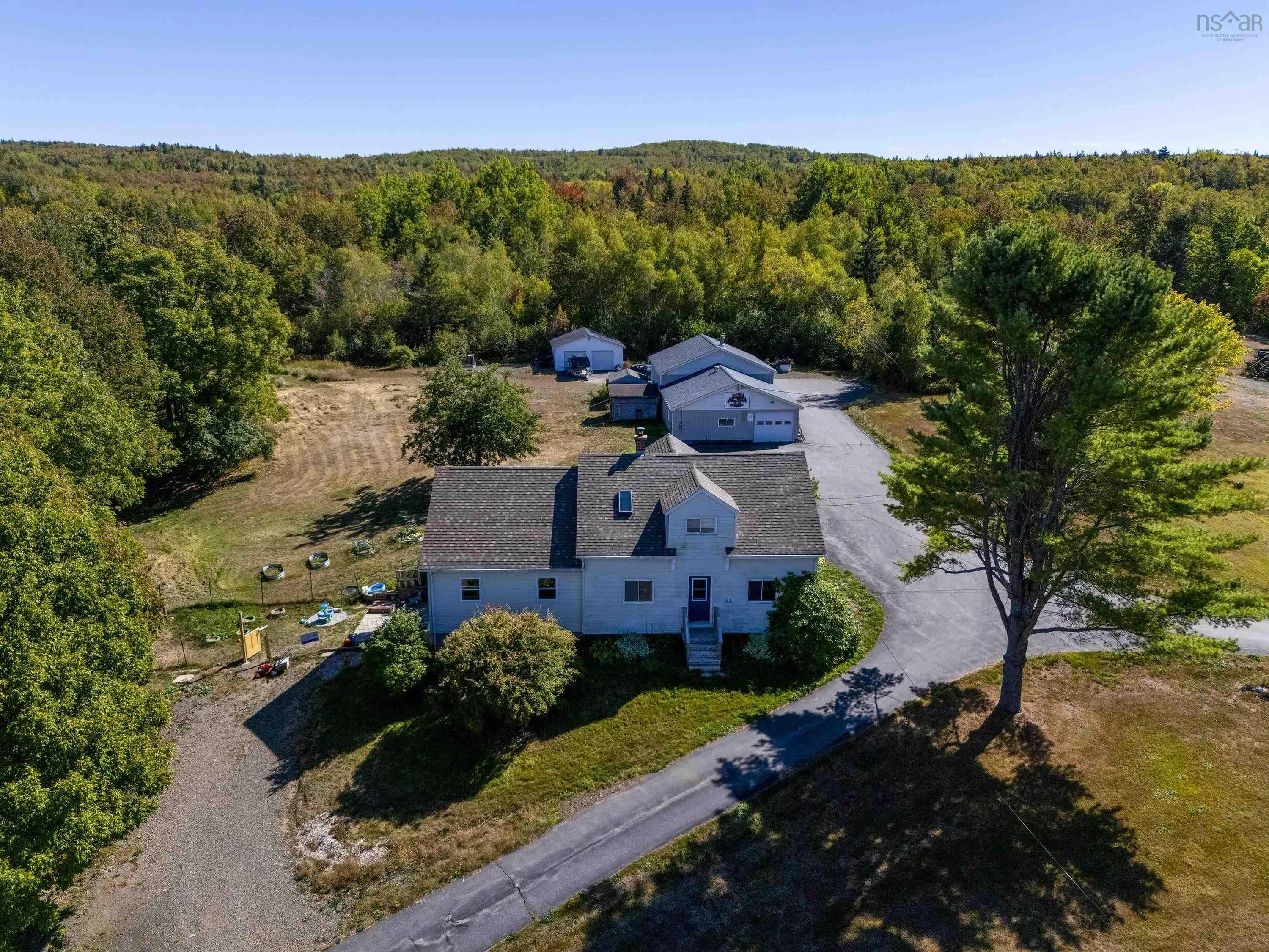 2850 1 Highway, Upper Clements, NS B0S 1A0, 4 Bedrooms Bedrooms, ,4 BathroomsBathrooms,Residential,For Sale,1,202523729