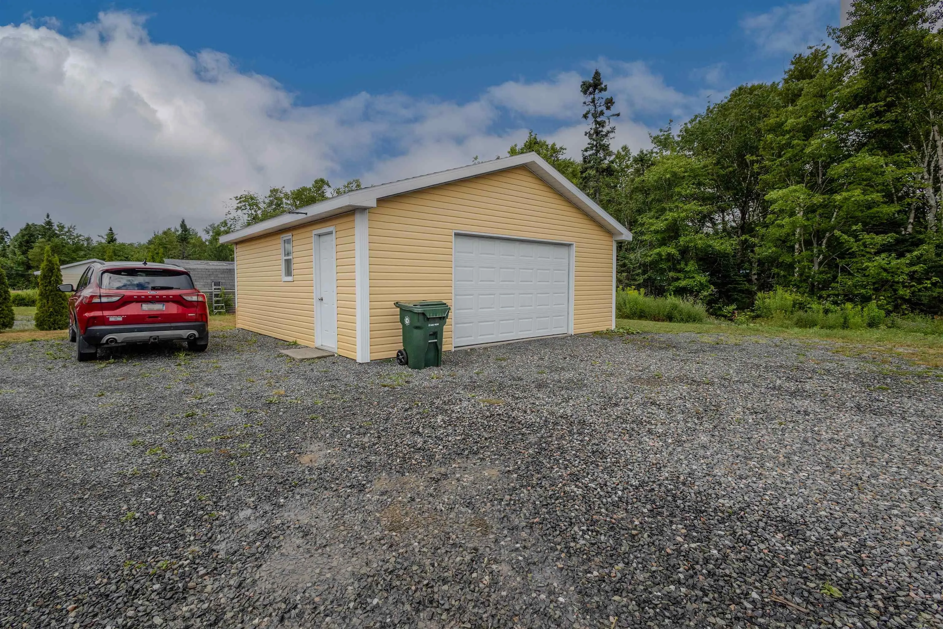 27 Erinmore Drive, Sydney, NS B1M 1A7, 3 Bedrooms Bedrooms, ,1 BathroomBathrooms,Residential,For Sale,Erinmore,202518283