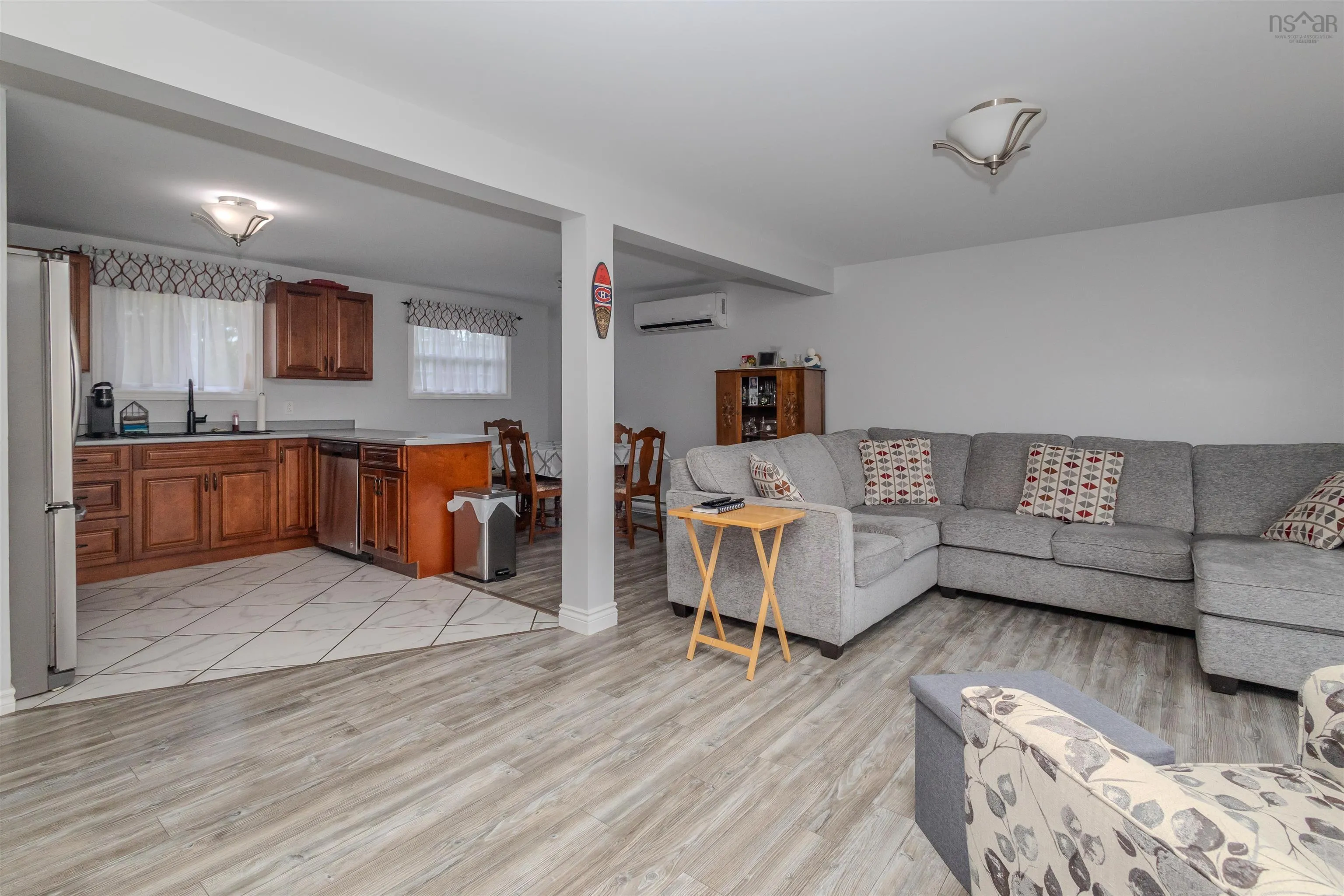 27 Erinmore Drive, Sydney, NS B1M 1A7, 3 Bedrooms Bedrooms, ,1 BathroomBathrooms,Residential,For Sale,Erinmore,202518283