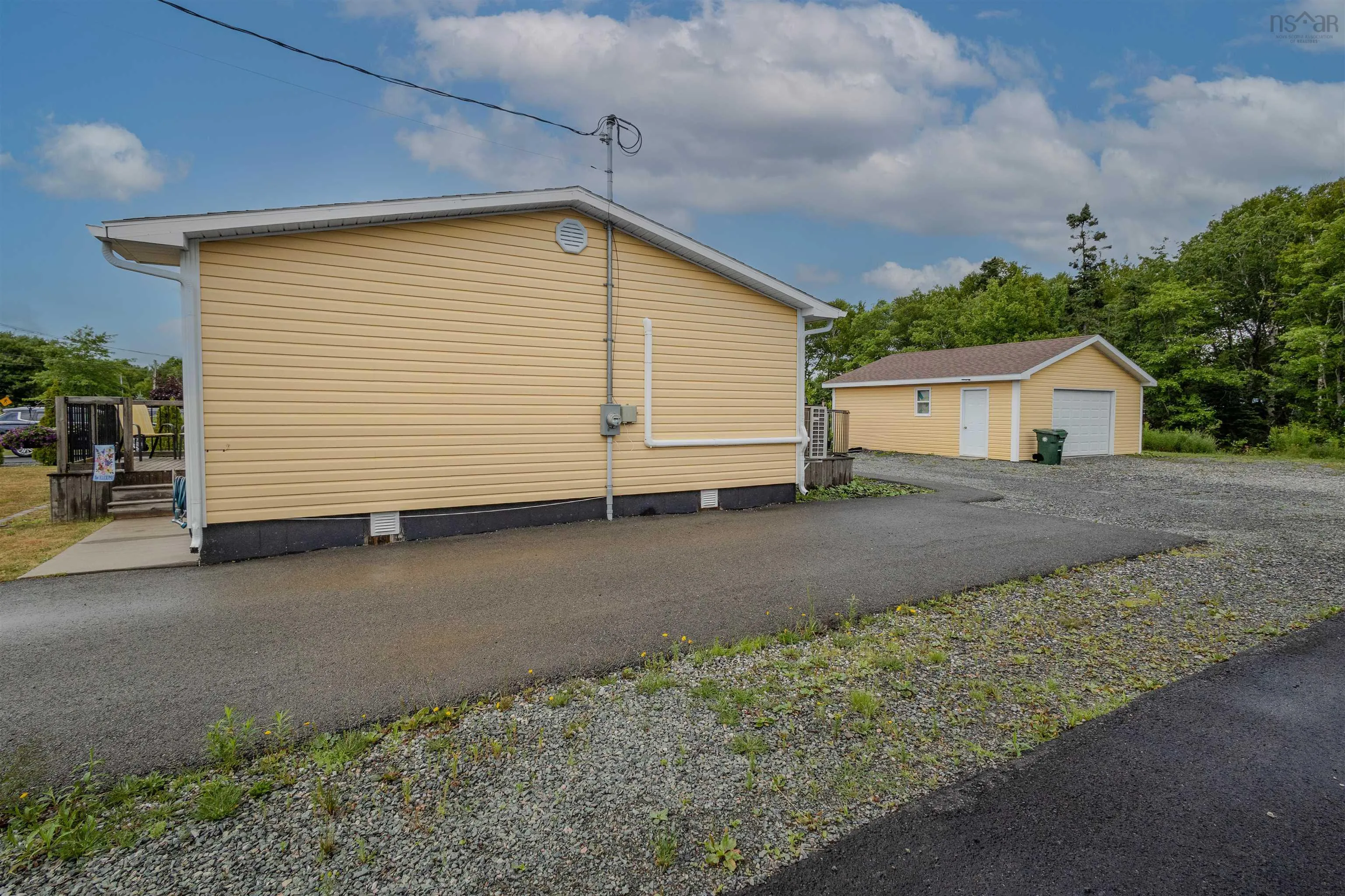 27 Erinmore Drive, Sydney, NS B1M 1A7, 3 Bedrooms Bedrooms, ,1 BathroomBathrooms,Residential,For Sale,Erinmore,202518283