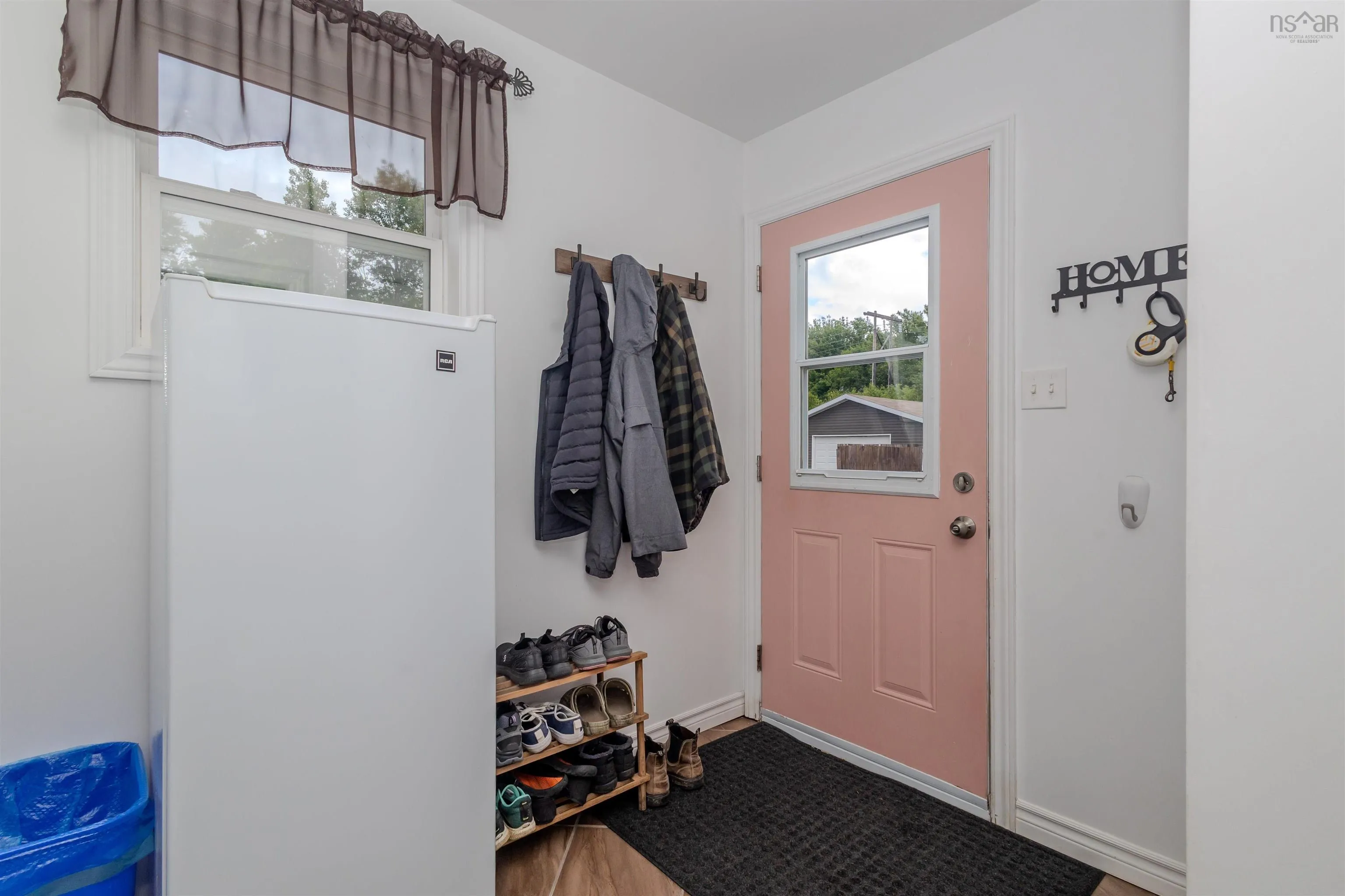 27 Erinmore Drive, Sydney, NS B1M 1A7, 3 Bedrooms Bedrooms, ,1 BathroomBathrooms,Residential,For Sale,Erinmore,202518283