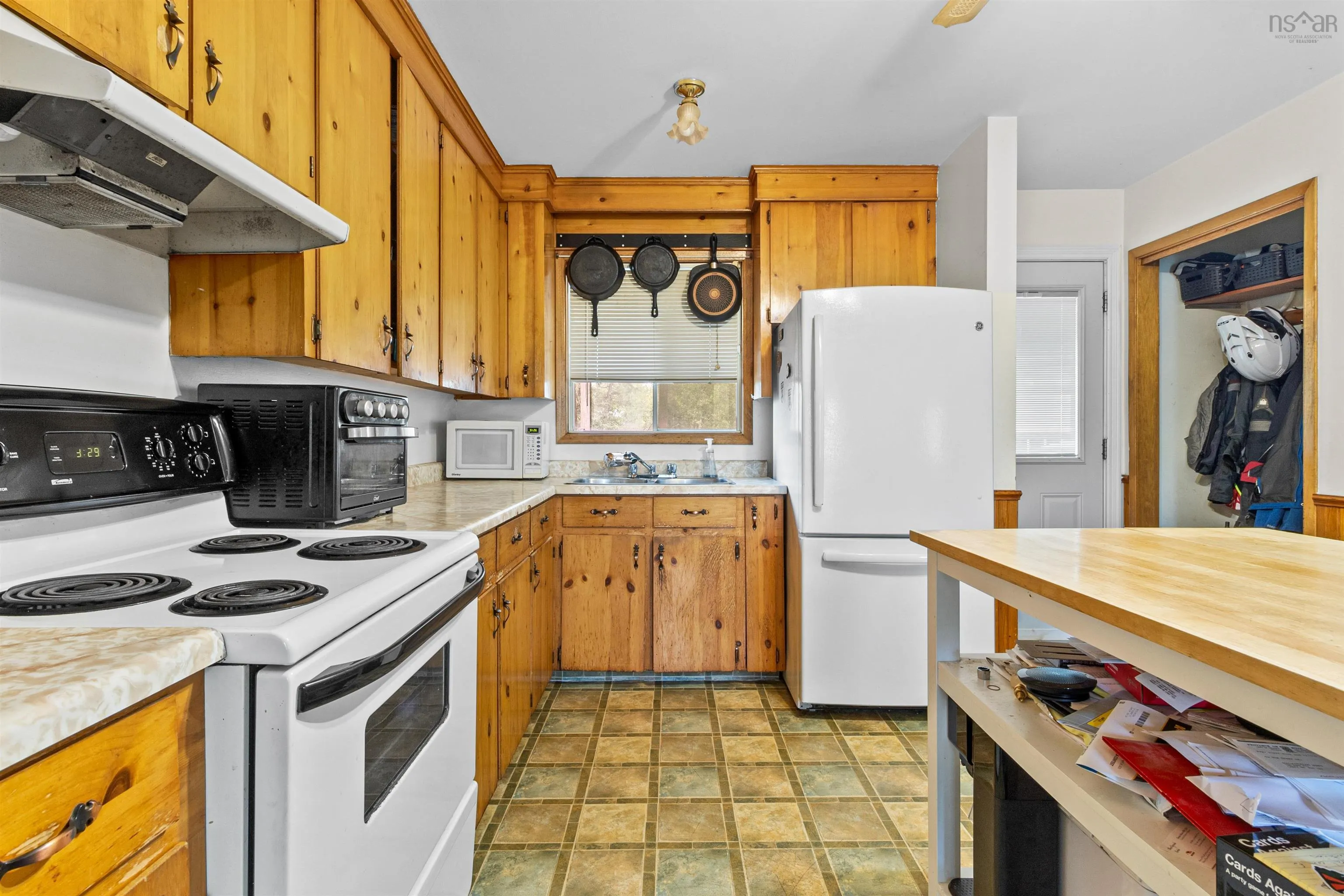 190 Highway 277, Lantz, NS B2S 1S8, 3 Bedrooms Bedrooms, ,1 BathroomBathrooms,Residential,For Sale,Highway 277,202522980
