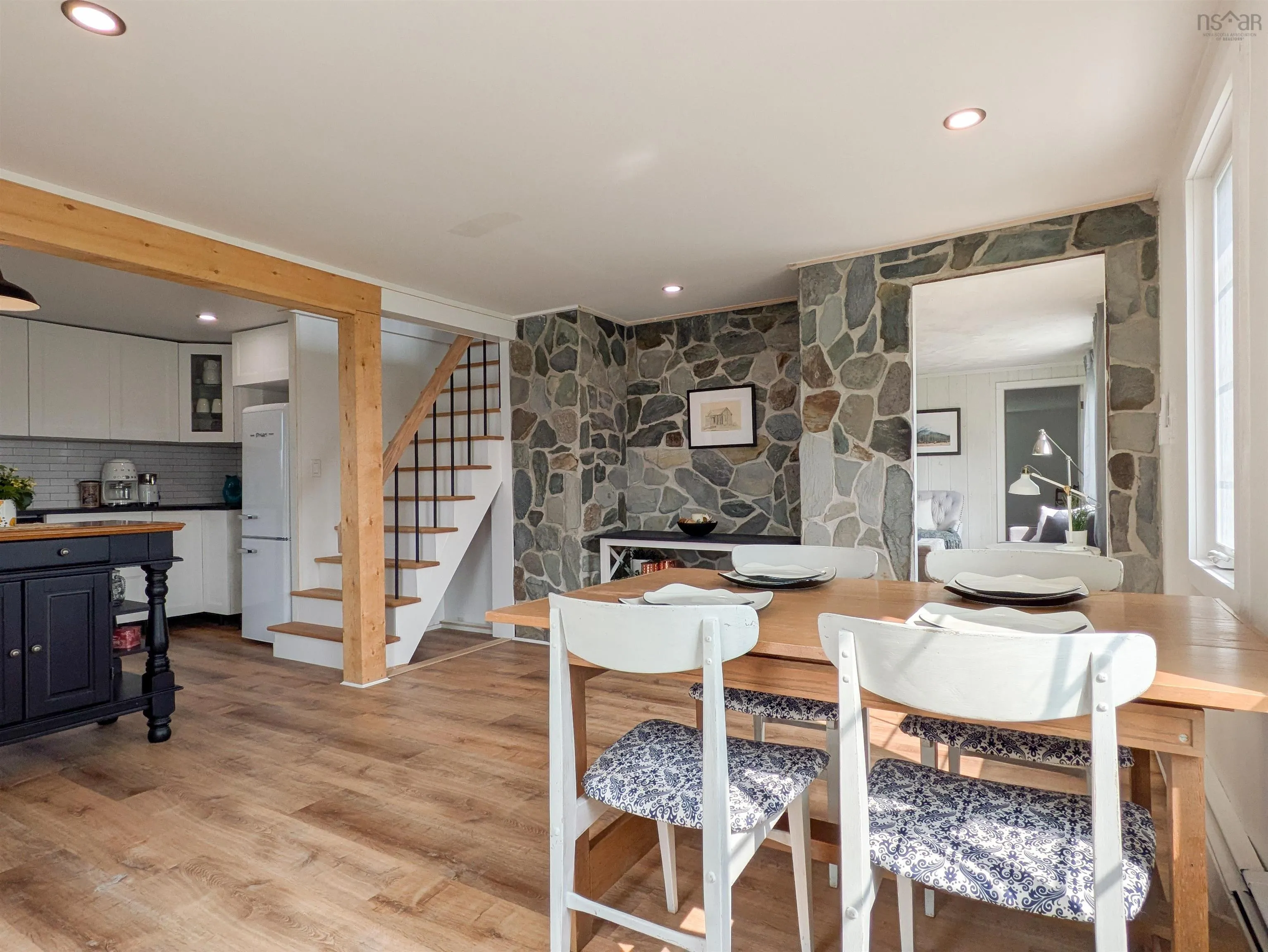 1837 Main Shore Road, Sandford, NS B5A 5L1, 3 Bedrooms Bedrooms, ,2 BathroomsBathrooms,Residential,For Sale,Main Shore,202520220