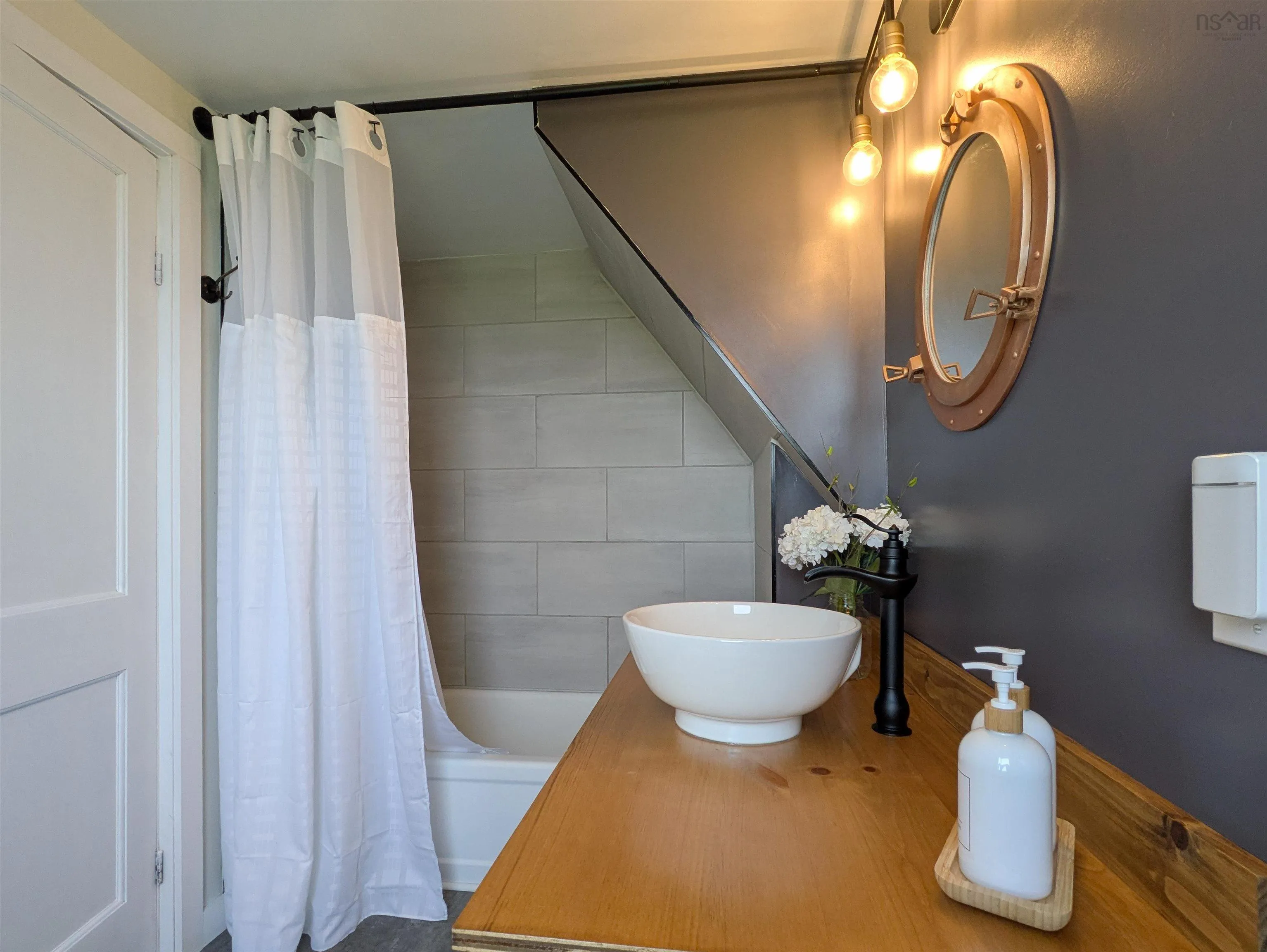 1837 Main Shore Road, Sandford, NS B5A 5L1, 3 Bedrooms Bedrooms, ,2 BathroomsBathrooms,Residential,For Sale,Main Shore,202520220