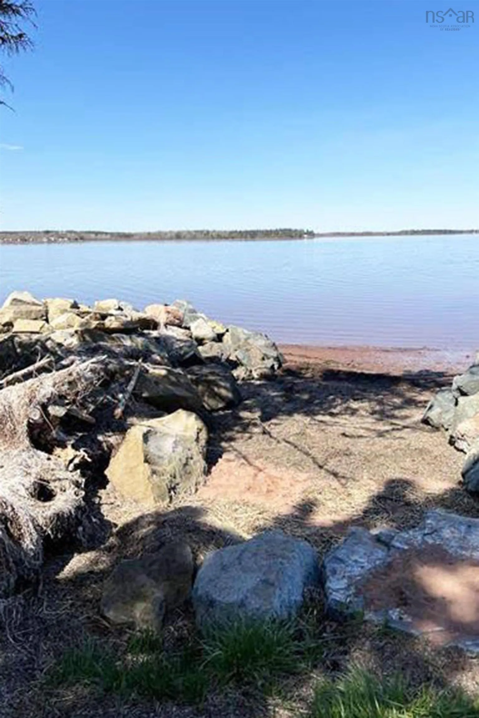 40 Jacksons Point Road, Tidnish Bridge Ns B4h 3x9, 2 Bedrooms Bedrooms, ,1 BathroomBathrooms,Residential,For Sale,Jacksons Point,202425218