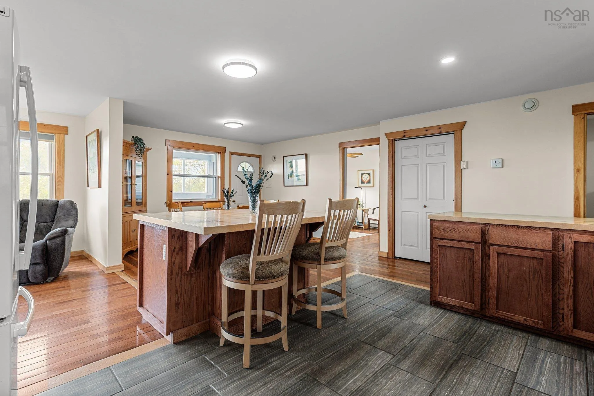 327 East Torbrook Road, Torbrook, NS B0P 1W0, 4 Bedrooms Bedrooms, ,4 BathroomsBathrooms,Residential,For Sale,East Torbrook,202503614