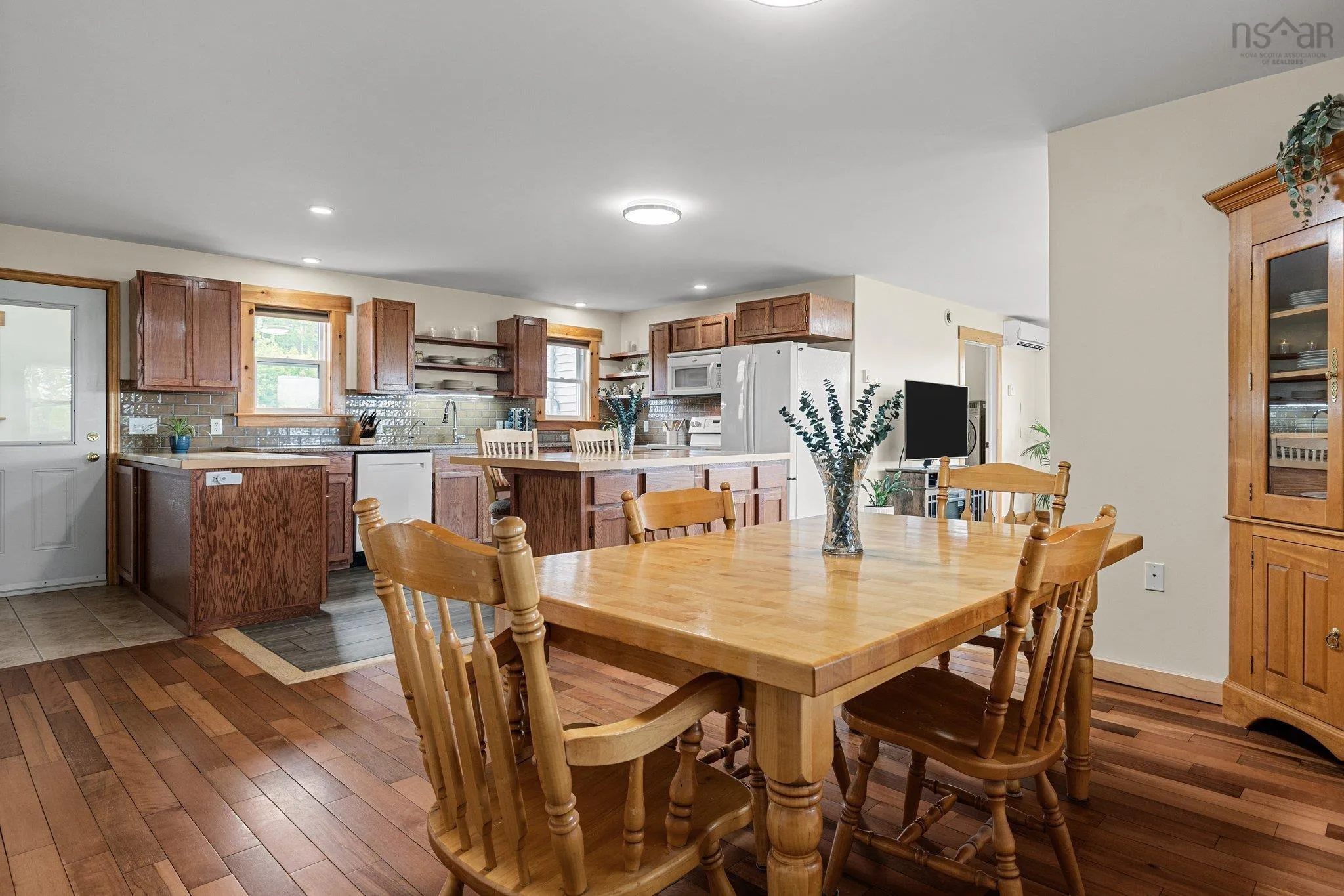 327 East Torbrook Road, Torbrook, NS B0P 1W0, 4 Bedrooms Bedrooms, ,4 BathroomsBathrooms,Residential,For Sale,East Torbrook,202503614