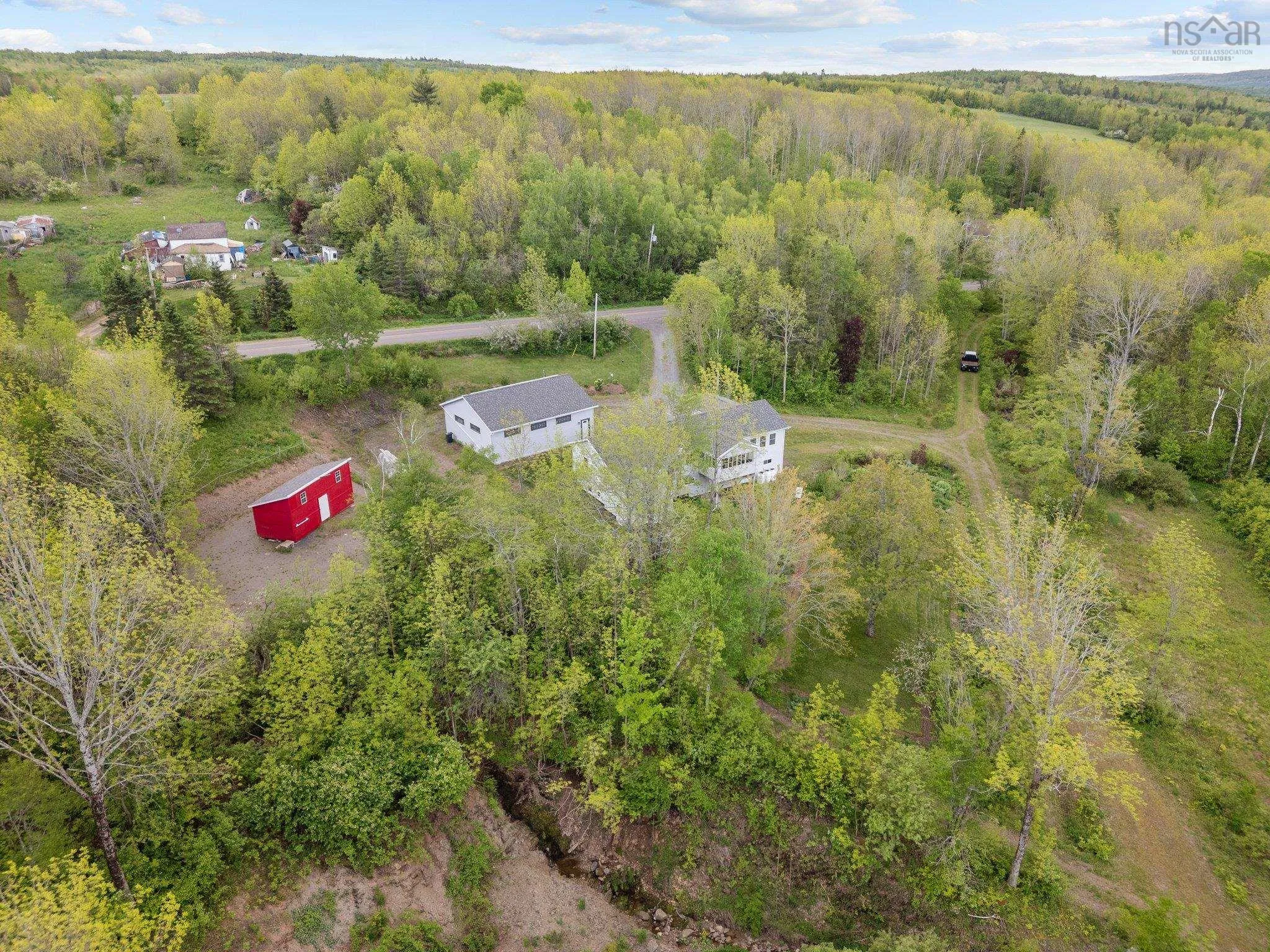 327 East Torbrook Road, Torbrook, NS B0P 1W0, 4 Bedrooms Bedrooms, ,4 BathroomsBathrooms,Residential,For Sale,East Torbrook,202503614