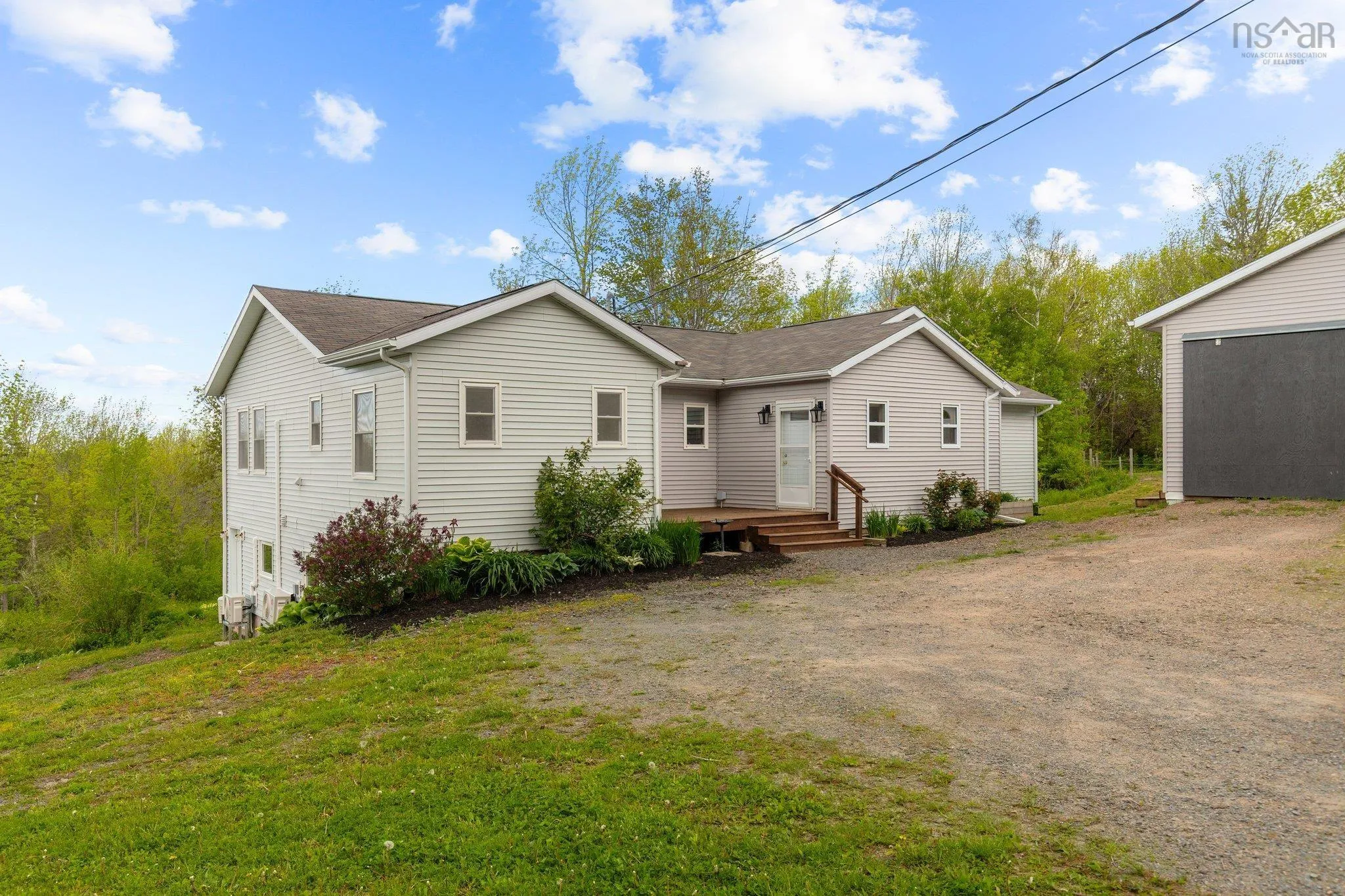 327 East Torbrook Road, Torbrook, NS B0P 1W0, 4 Bedrooms Bedrooms, ,4 BathroomsBathrooms,Residential,For Sale,East Torbrook,202503614