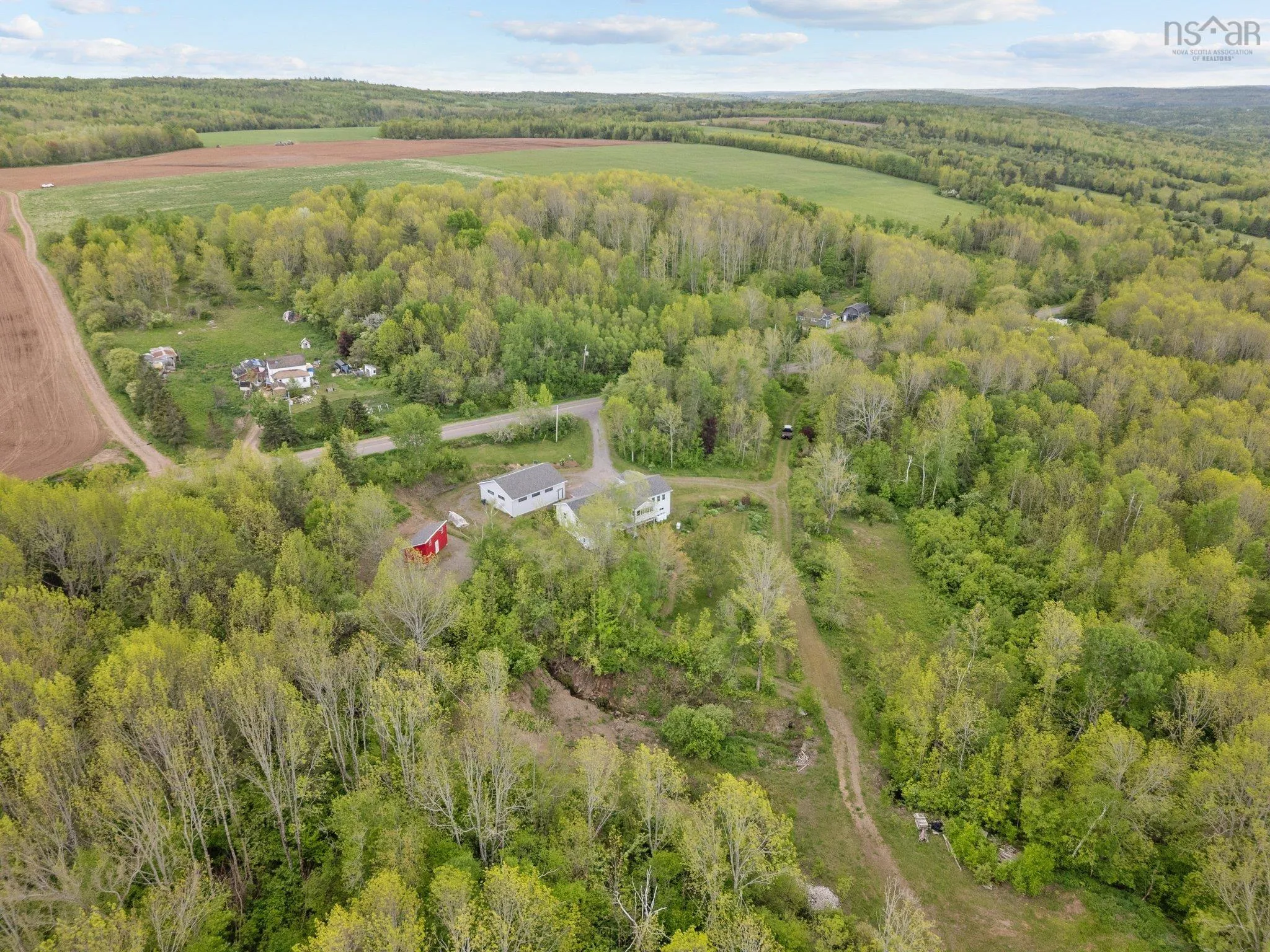 327 East Torbrook Road, Torbrook, NS B0P 1W0, 4 Bedrooms Bedrooms, ,4 BathroomsBathrooms,Residential,For Sale,East Torbrook,202503614