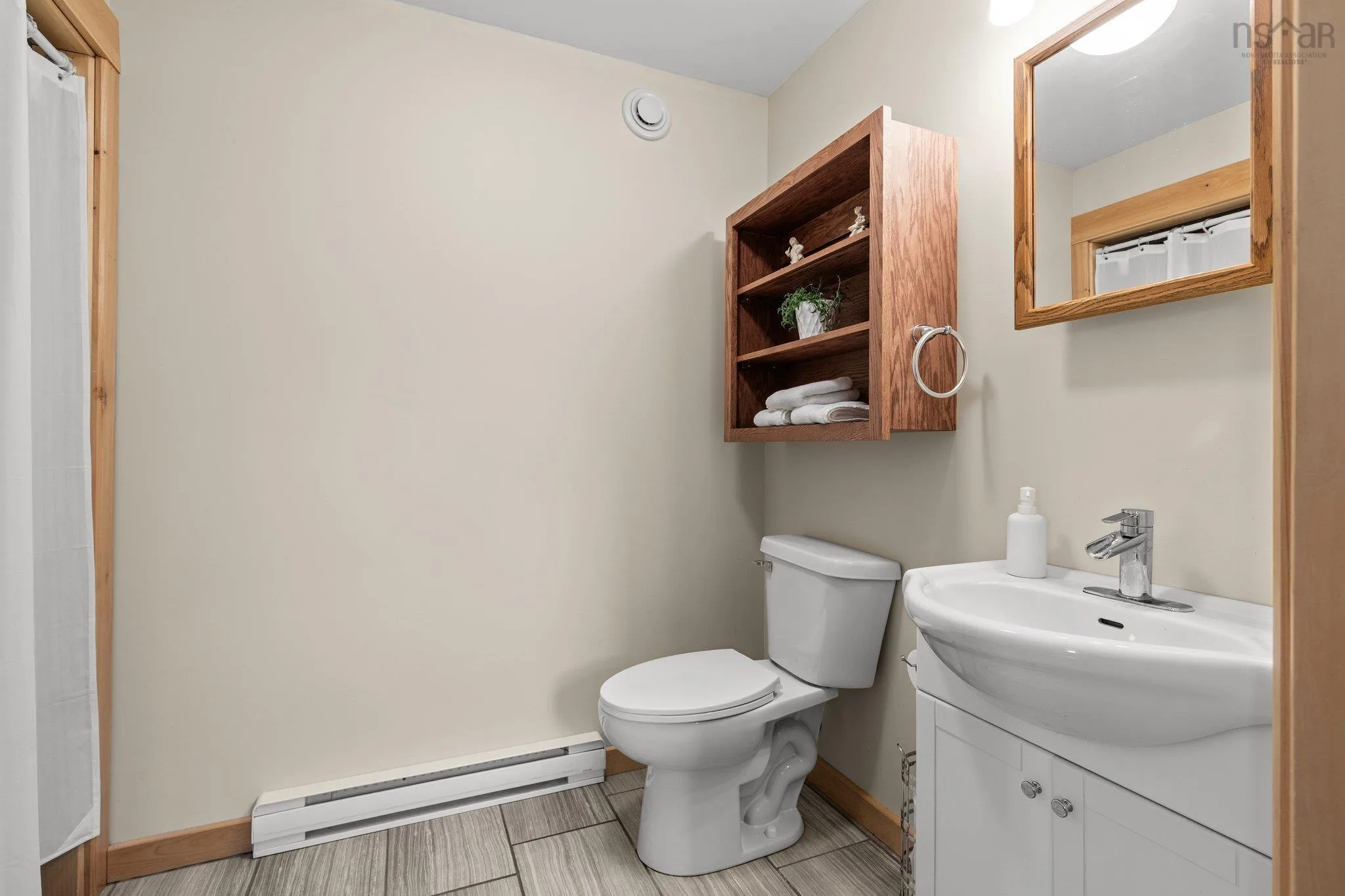 327 East Torbrook Road, Torbrook, NS B0P 1W0, 4 Bedrooms Bedrooms, ,4 BathroomsBathrooms,Residential,For Sale,East Torbrook,202503614