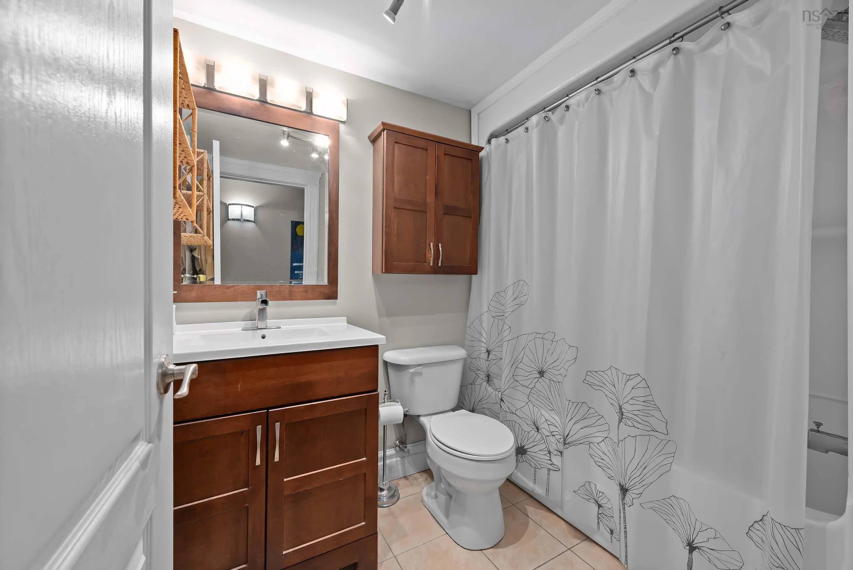 202-5689 Cunard Street, Halifax, NS B3K 1C7, 1 Bedroom Bedrooms, ,1 BathroomBathrooms,Residential,For Sale,Cunard,202521702