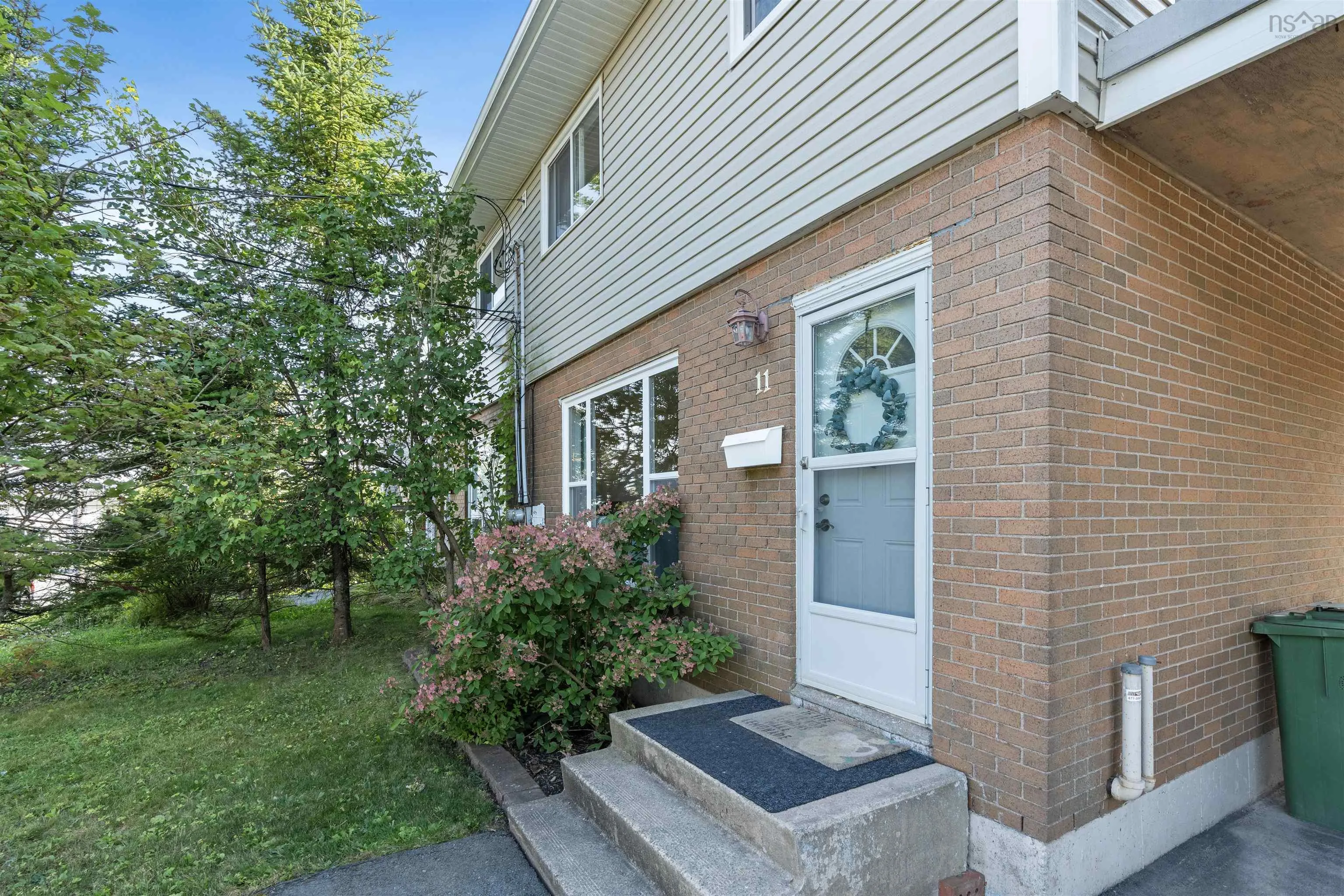 11 Linden Court, Cole Harbour, NS B2W 4X2, 3 Bedrooms Bedrooms, ,2 BathroomsBathrooms,Residential,For Sale,Linden,202522247