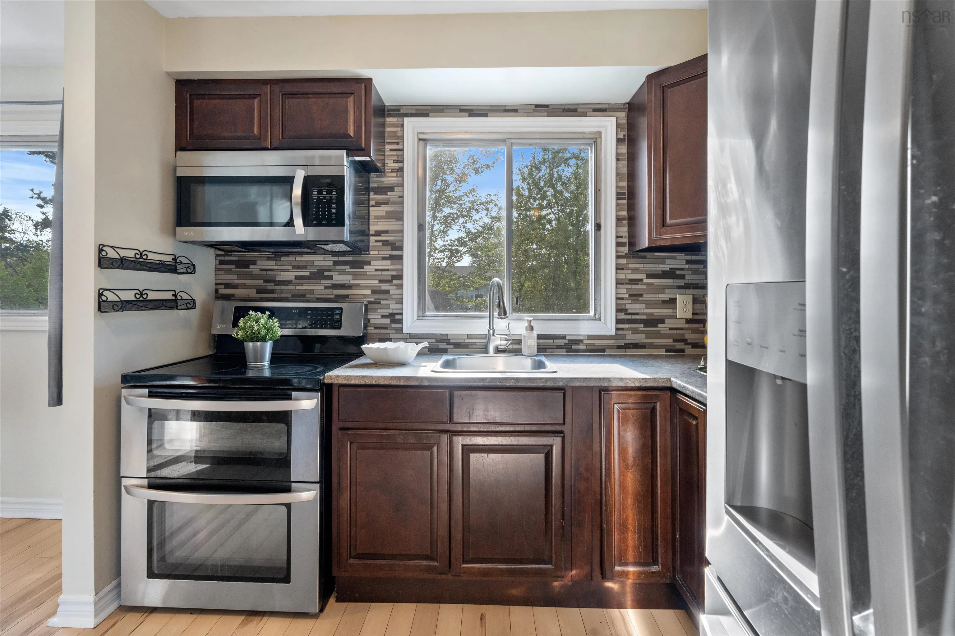 11 Linden Court, Cole Harbour, NS B2W 4X2, 3 Bedrooms Bedrooms, ,2 BathroomsBathrooms,Residential,For Sale,Linden,202522247